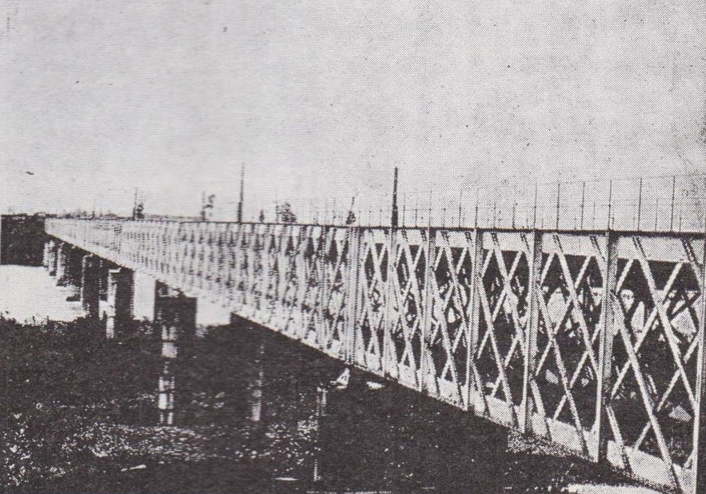 Puente Toltén. Circa 1929. Puente ubicado en la línea Santiago-…