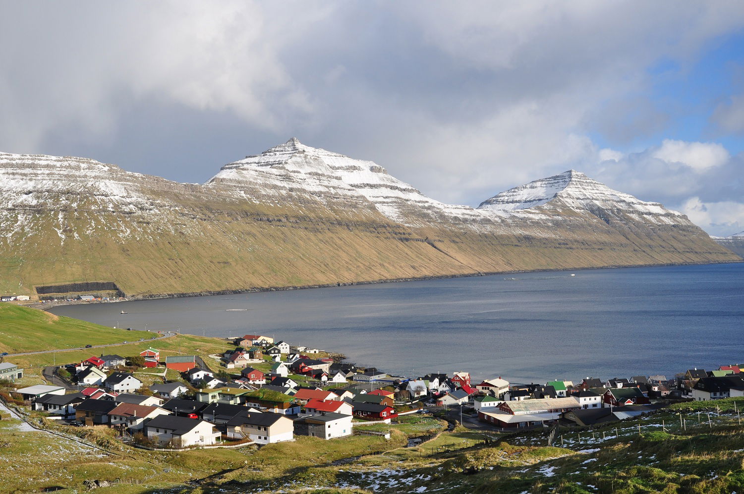 Syđrugøta on Gøtuvík Bay on the island of Eysturoy, Faroe Islan…