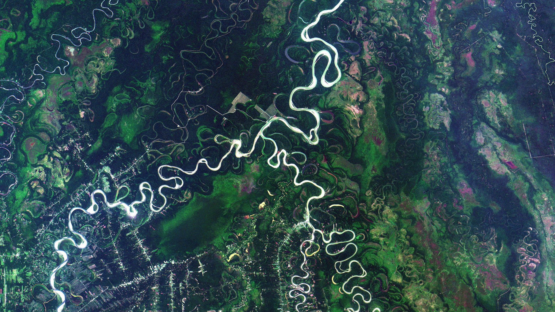 Confluência dos Rios Chimoré, vindo do Oeste e Ichilo, do S, to…