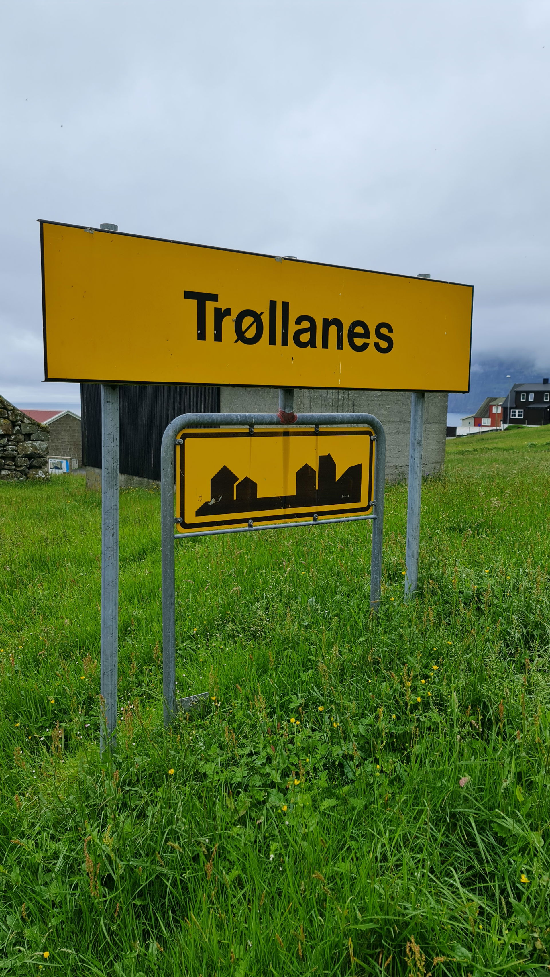 Trollanes