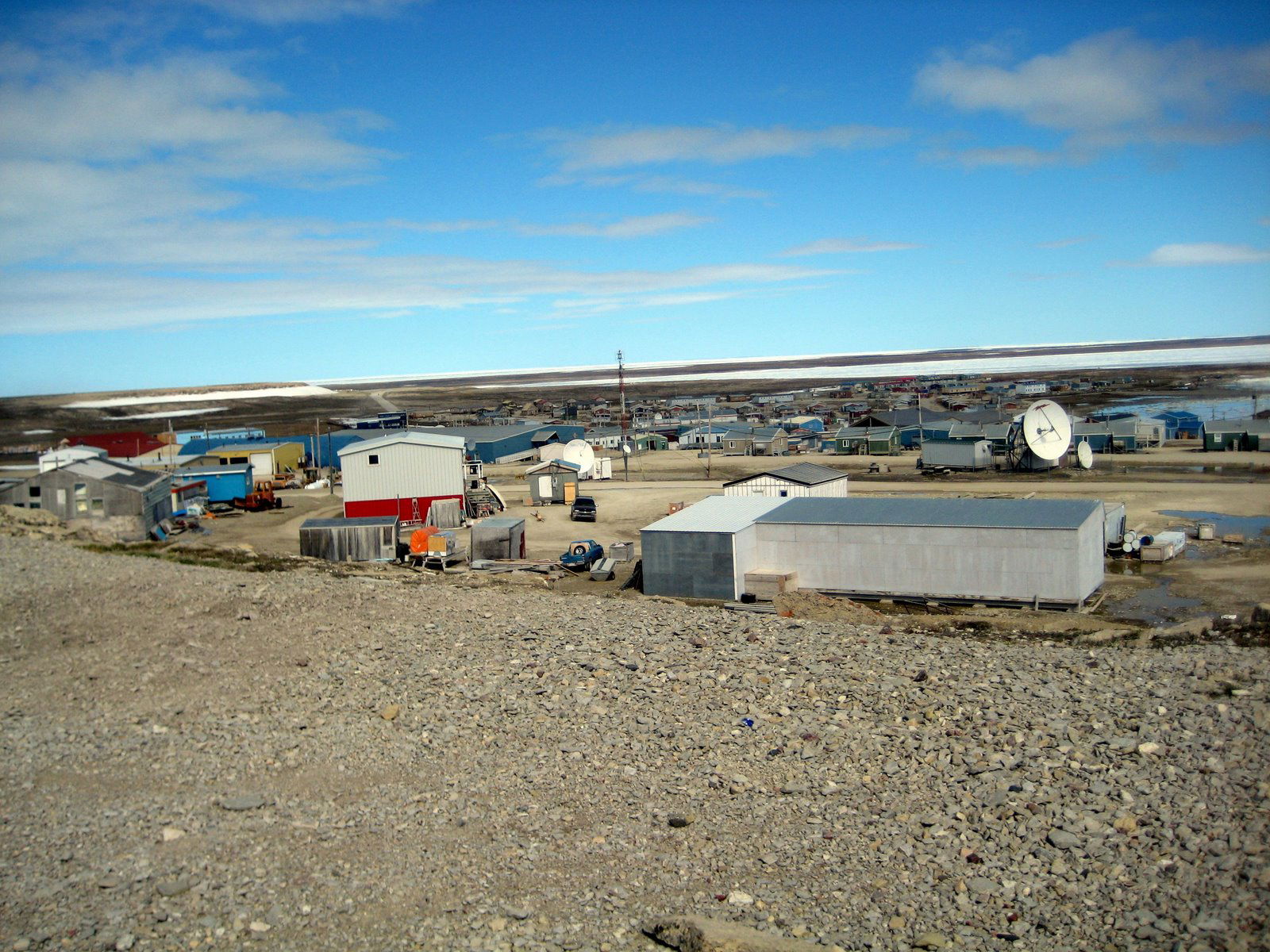 Overlooking the town of Igloolik Nunavut during 24 hour sunligh…