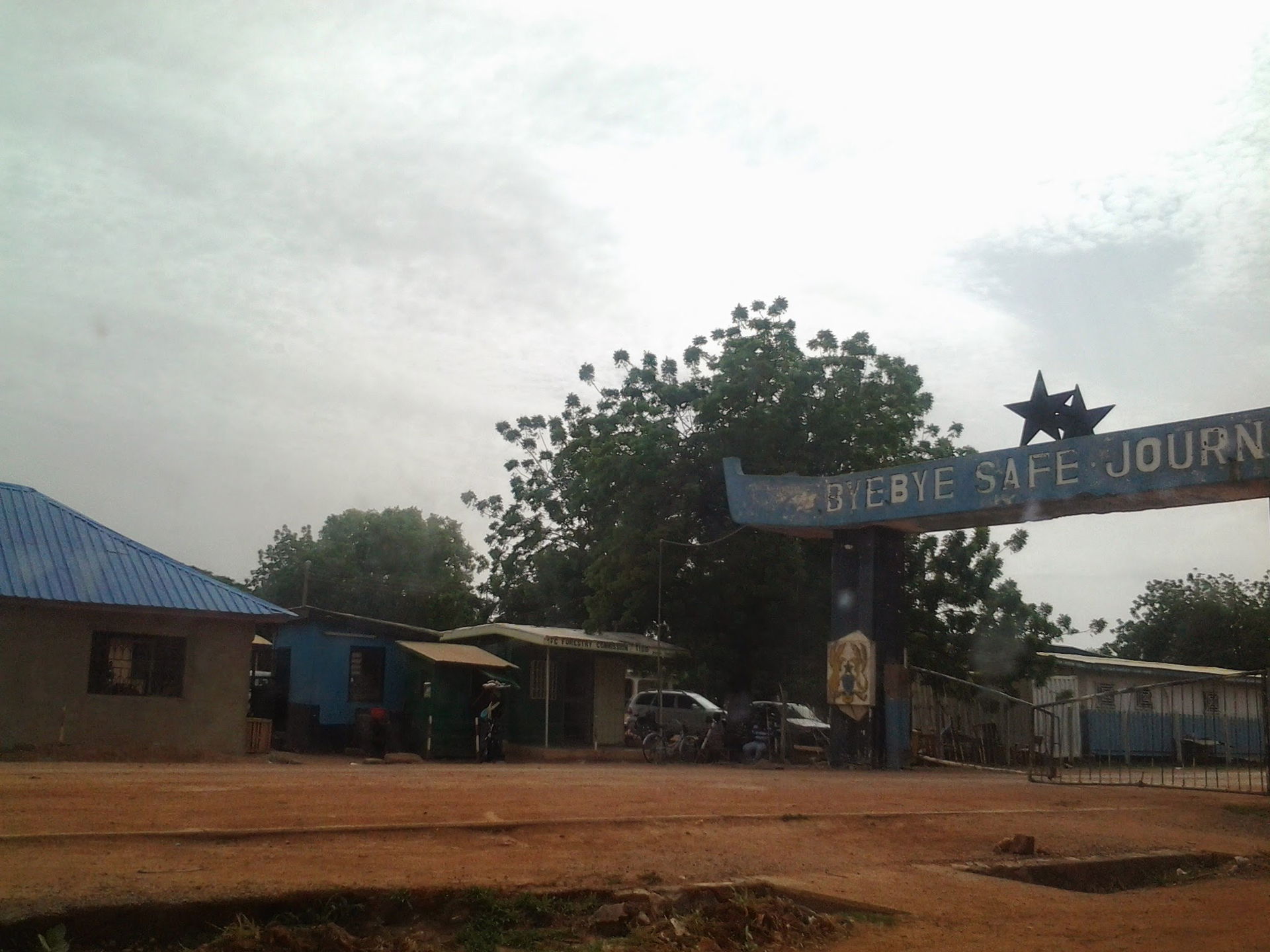 This is the passage-way into Burkina Faso