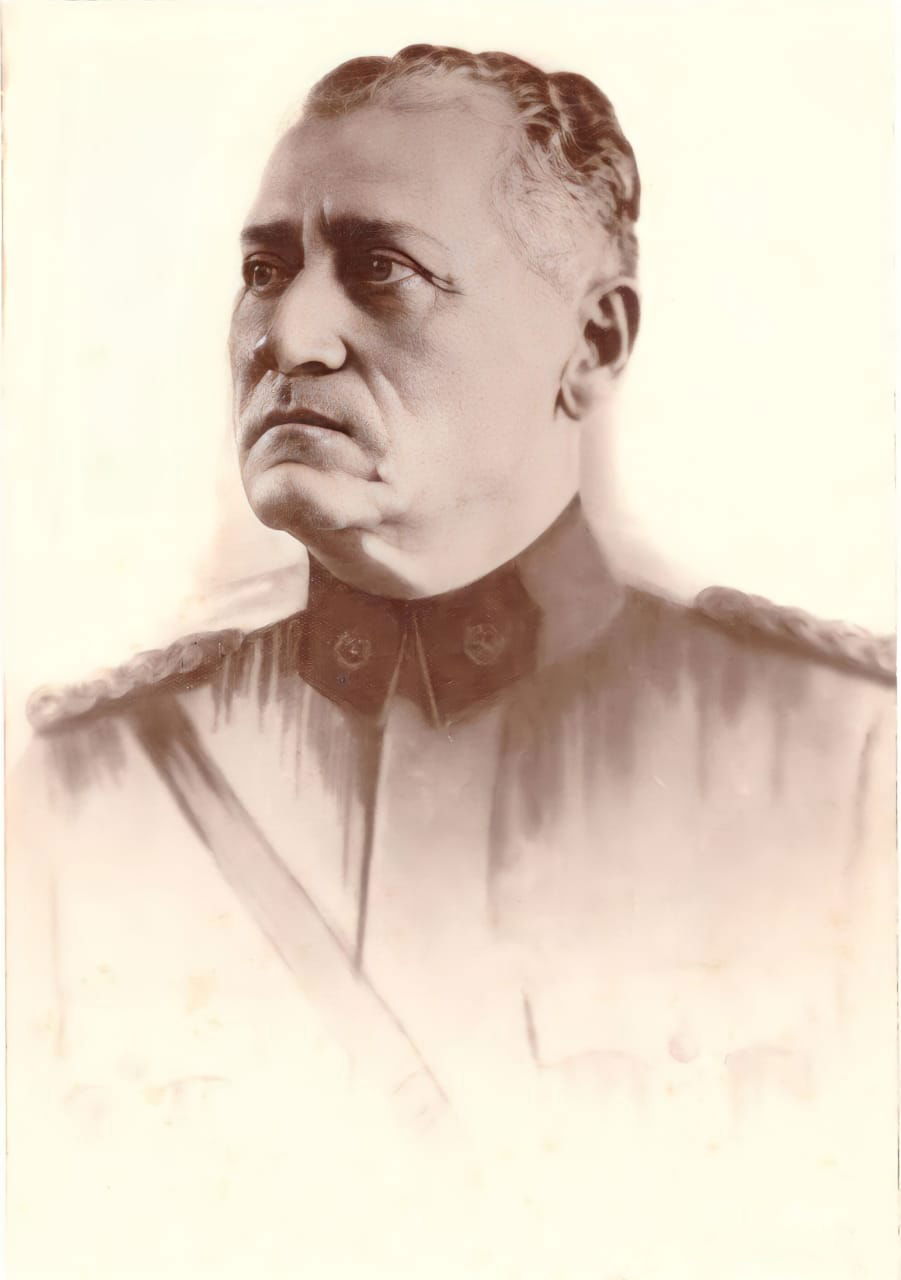 Retrato del oficial paraguayo Eugenio Garay con su uniforme mil…