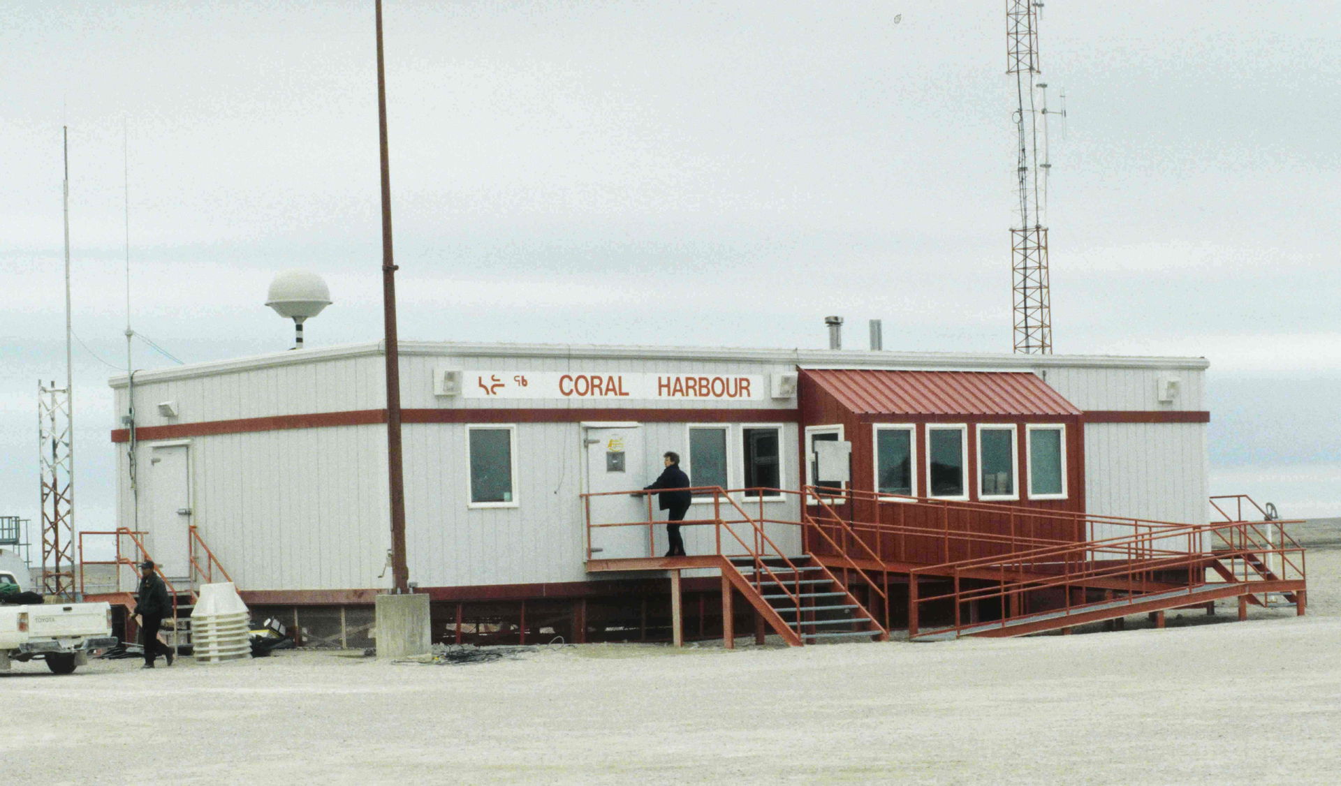 Coral Harbour (Southampton Island), Nunavut, Canada: Airport