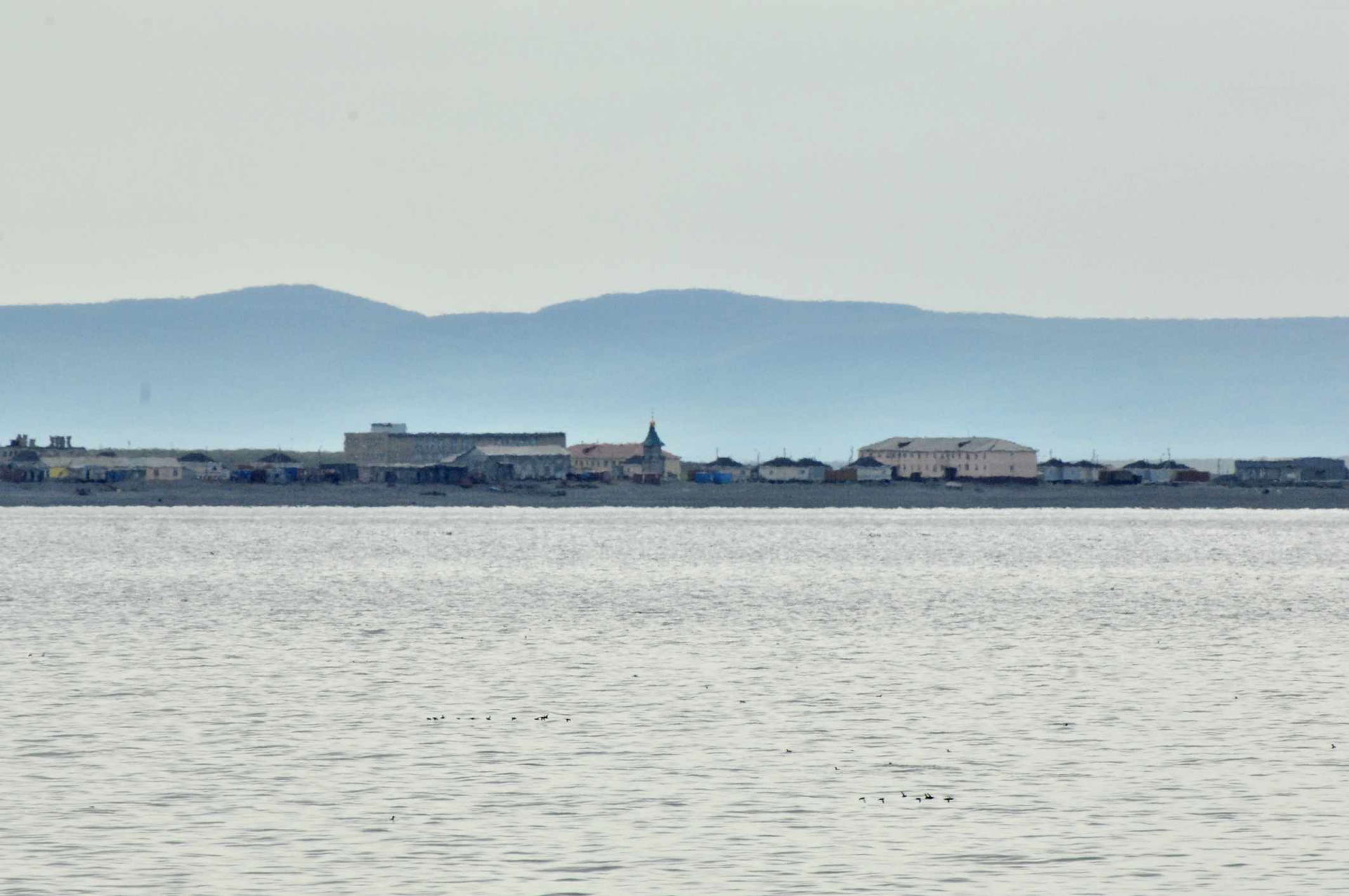 Uelen Village (Chukchi Sea, Russia; 66°9‘37‘‘N, 169°48‘55‘‘W)