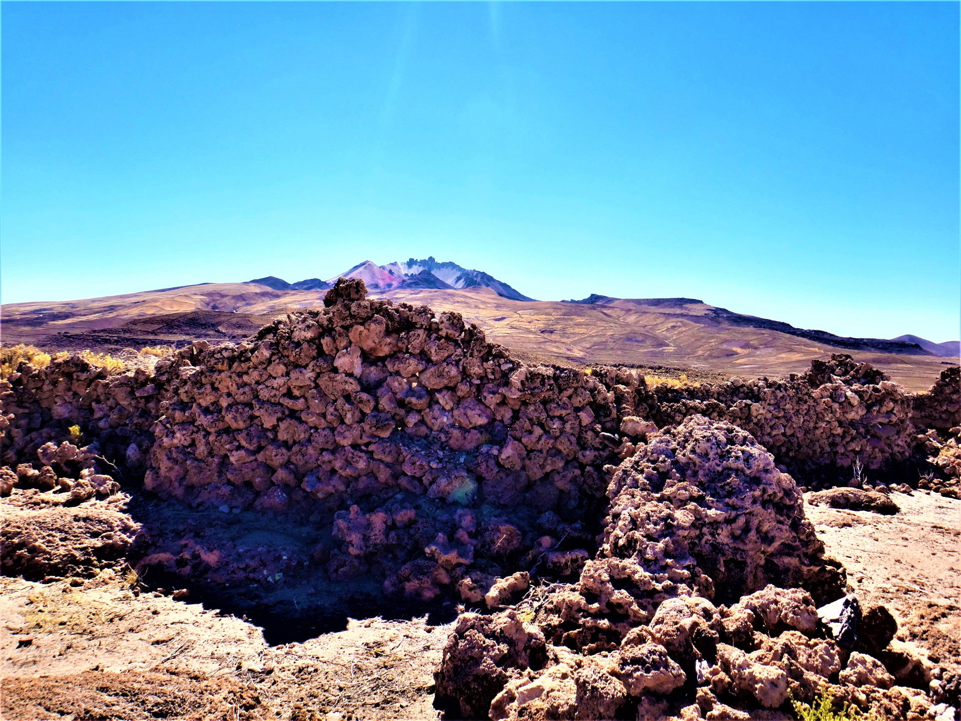 3000-year-old mummies in the vicinity of the Salar de Uyuni Lli…