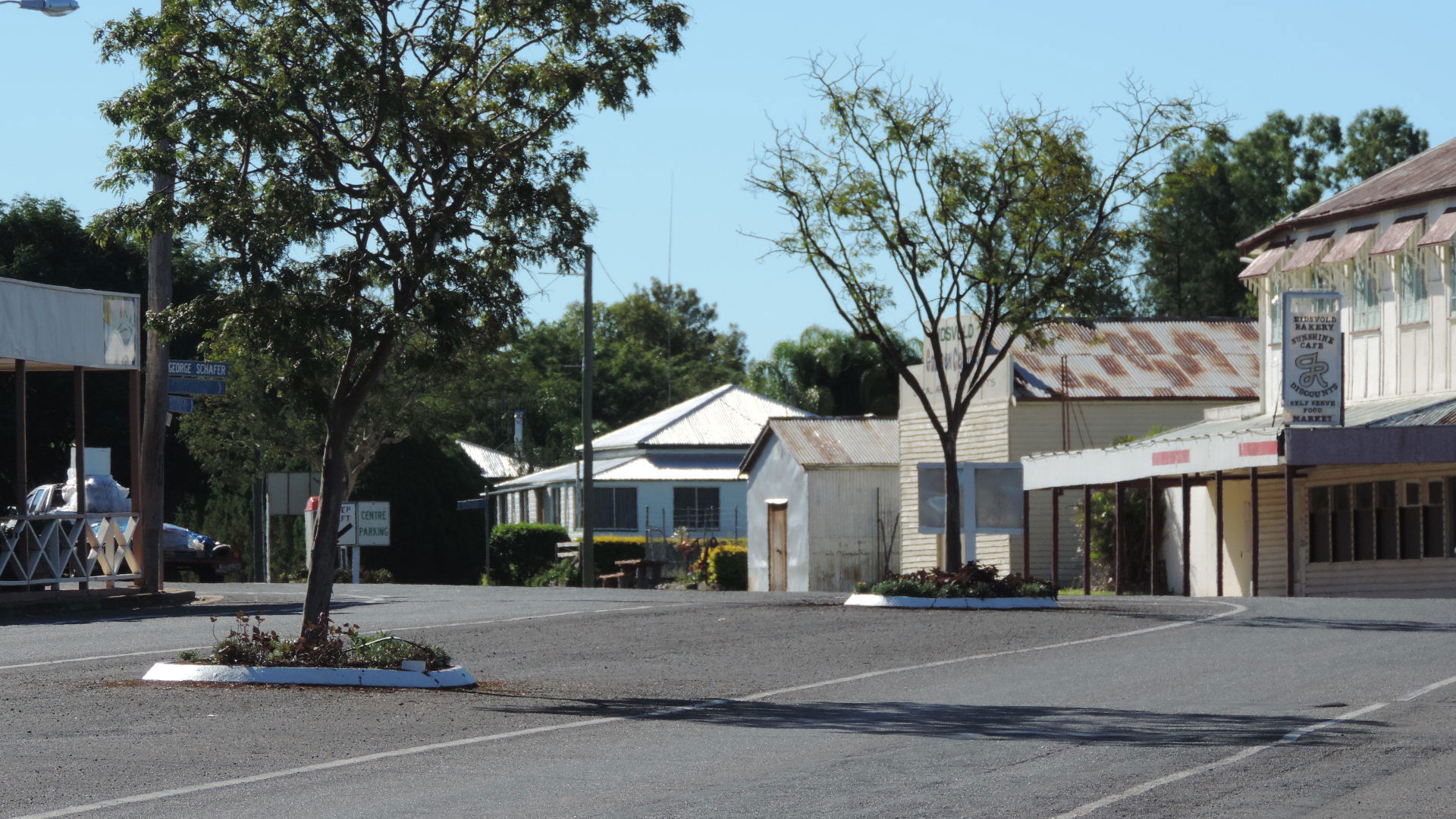 Streetscape, Moreton Street, main street of Eidsvold, 2014