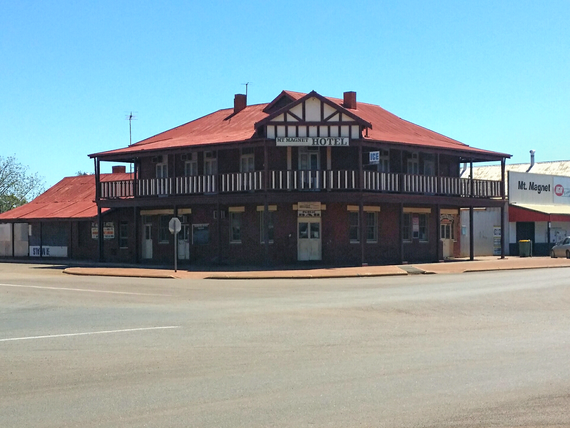 Mount Magnet Hotel, Cnr Hepburn &amp; Richardson Sts