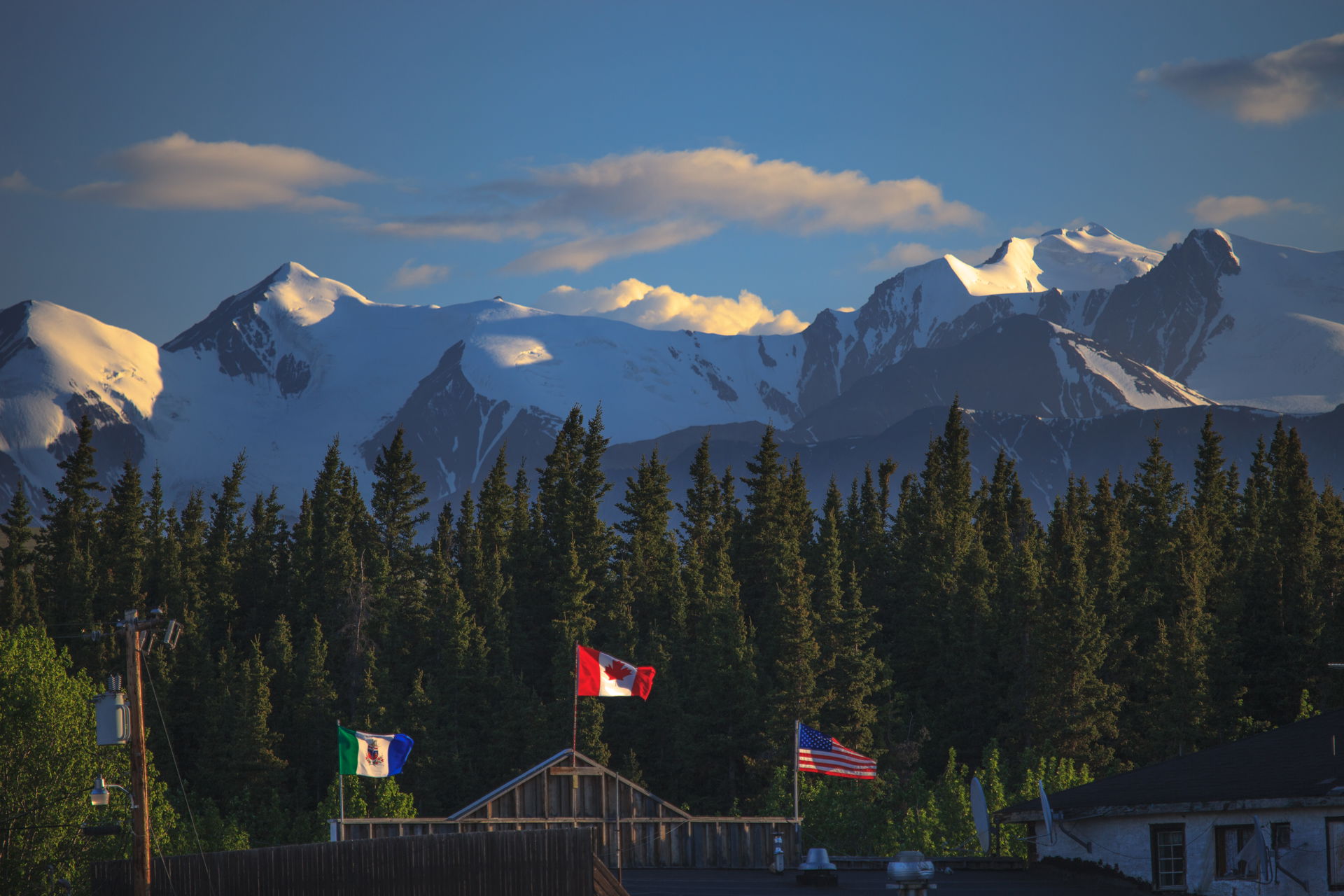 Burwash Landing...Kluane Lake
