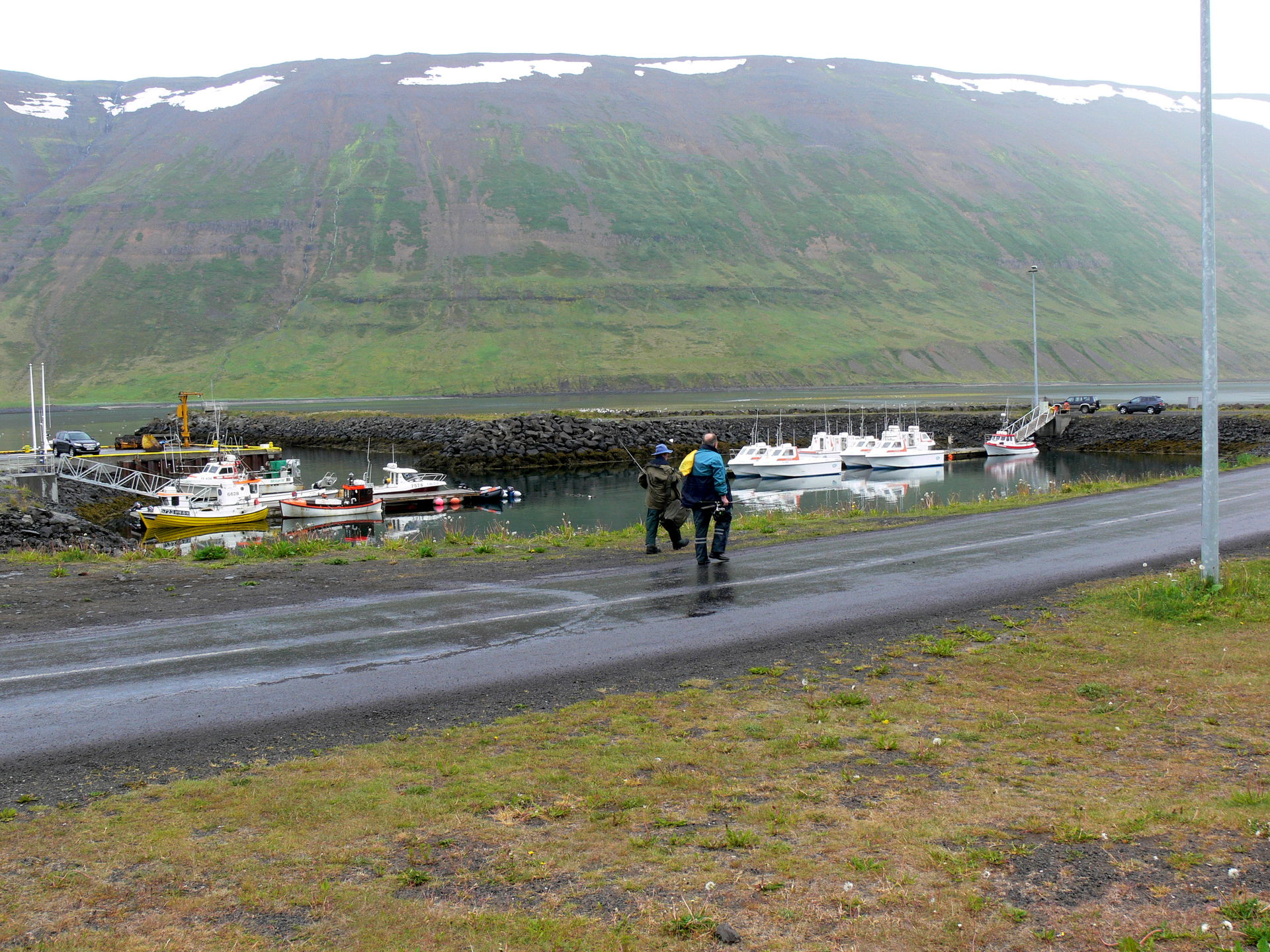 Suðureyri. Hafen.