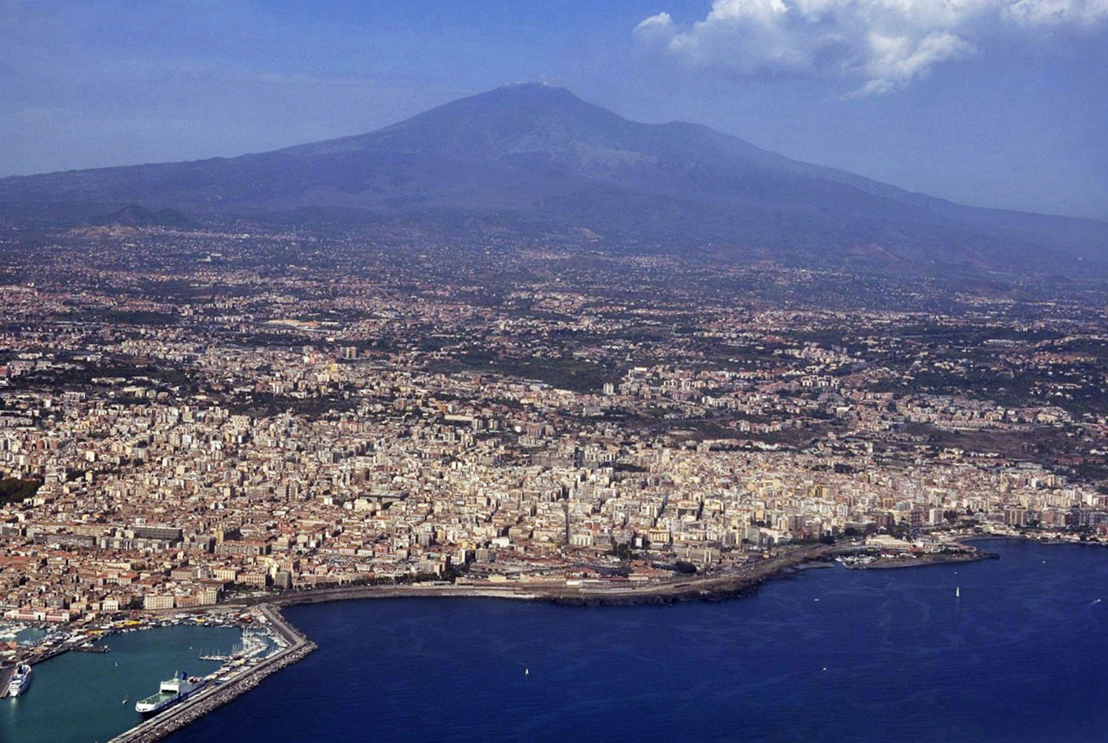 A journey to the Aeolian islands.