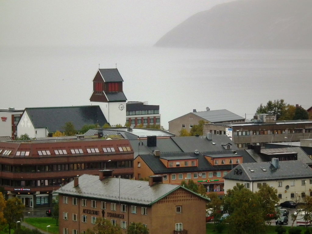 Kirkenes, with the church