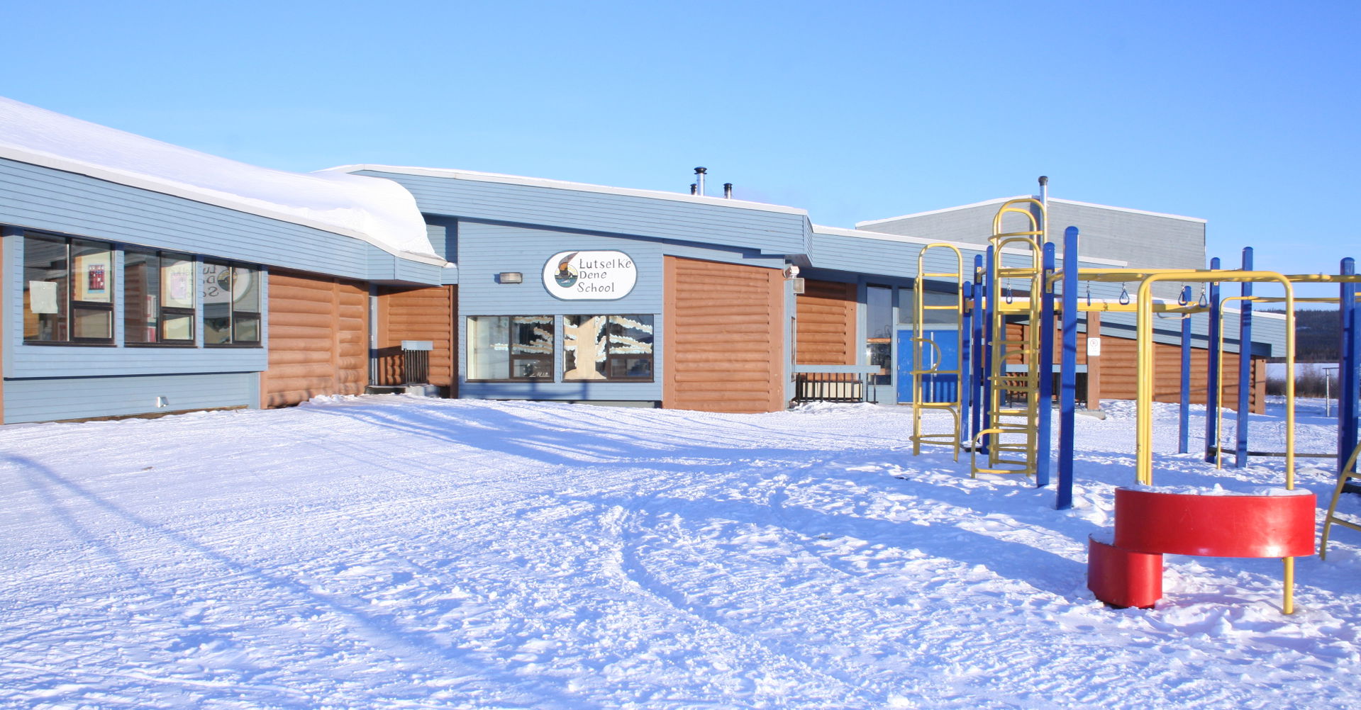 Lutsel K'e Dene School in Winter