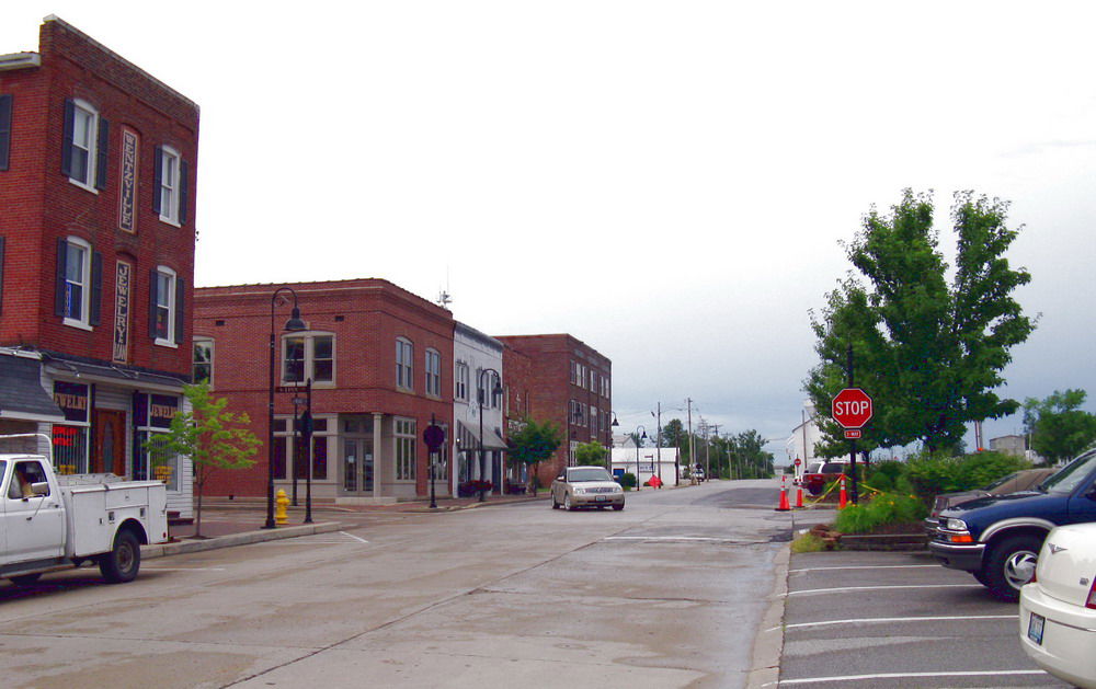 A picture that I took of Wentzville, and added to the Internet …