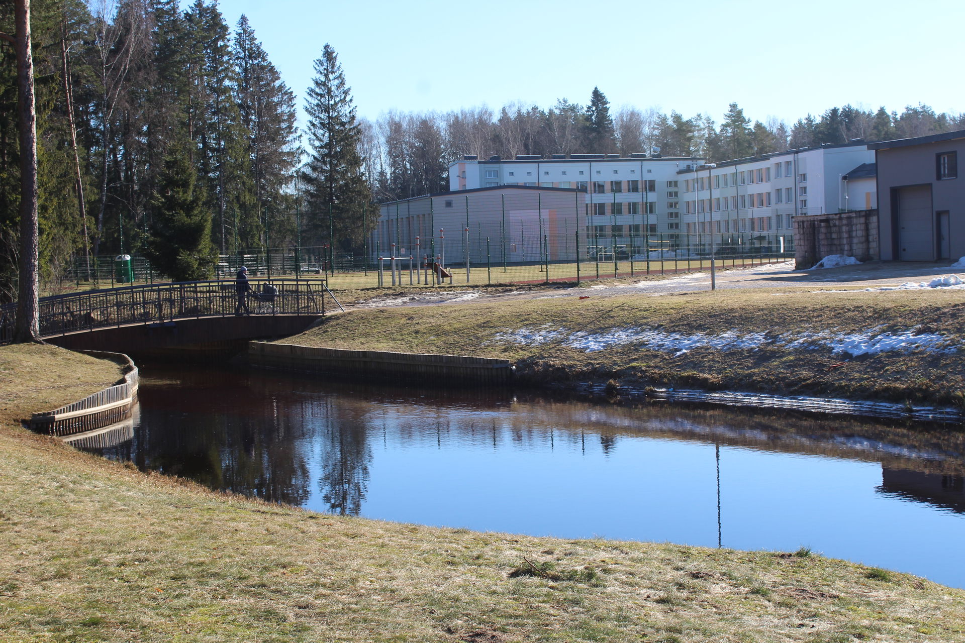 Vangaži, 2022-03-01, river Straujupīte and Vangaži high school