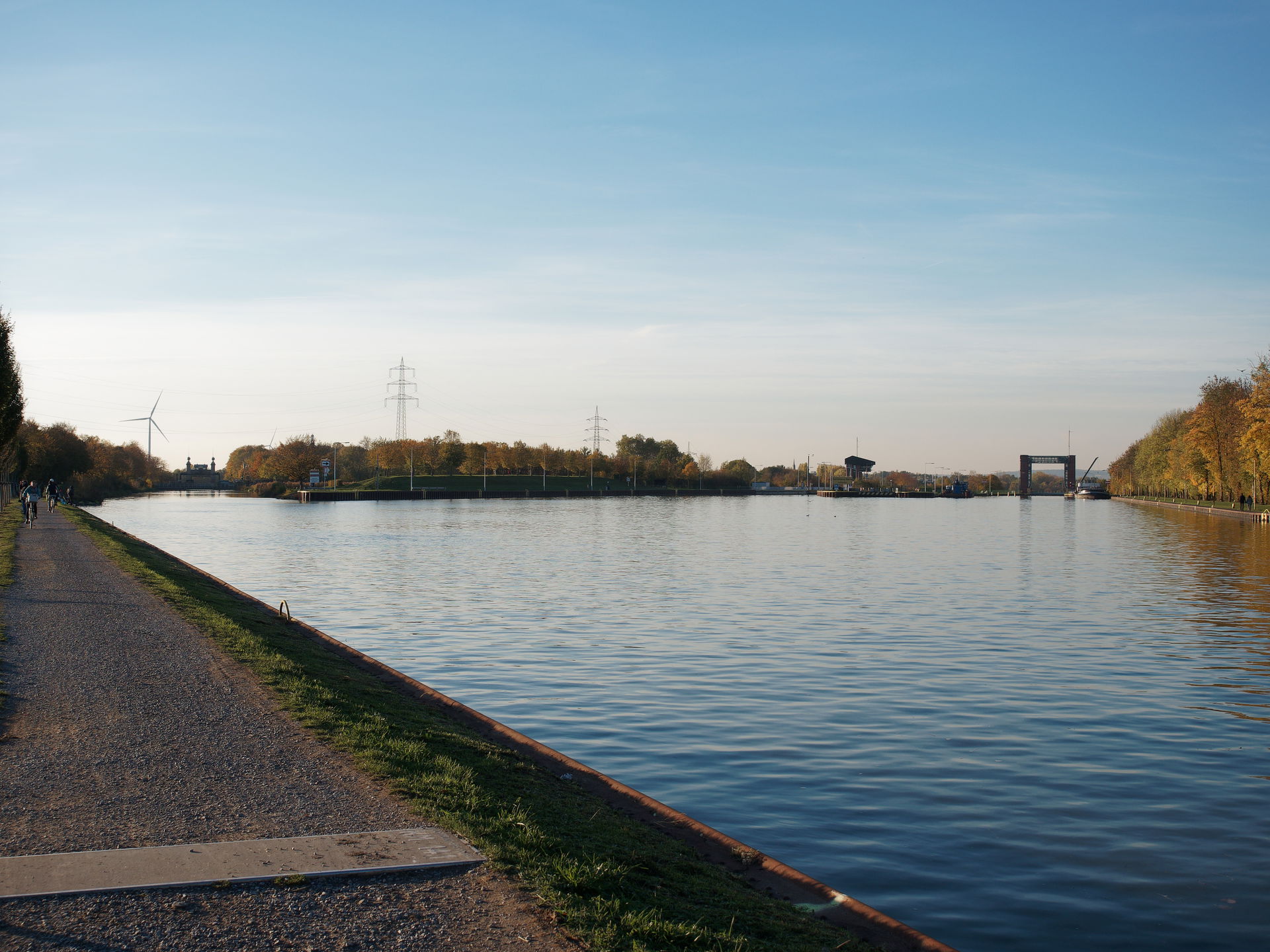 Waltrop, Dortmund-Ems-Kanal in Waltrop-Oberwiese. Blick auf die…