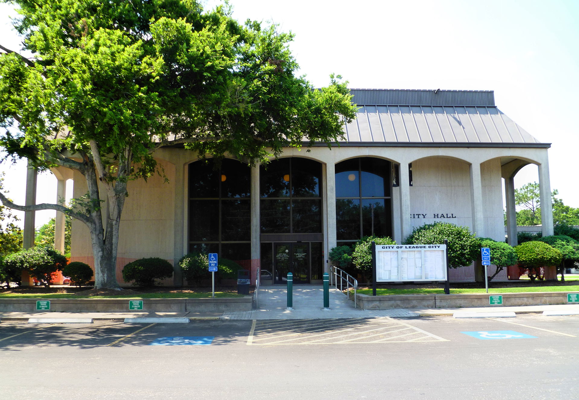 City Hall. League City, Texas, USA.  77573