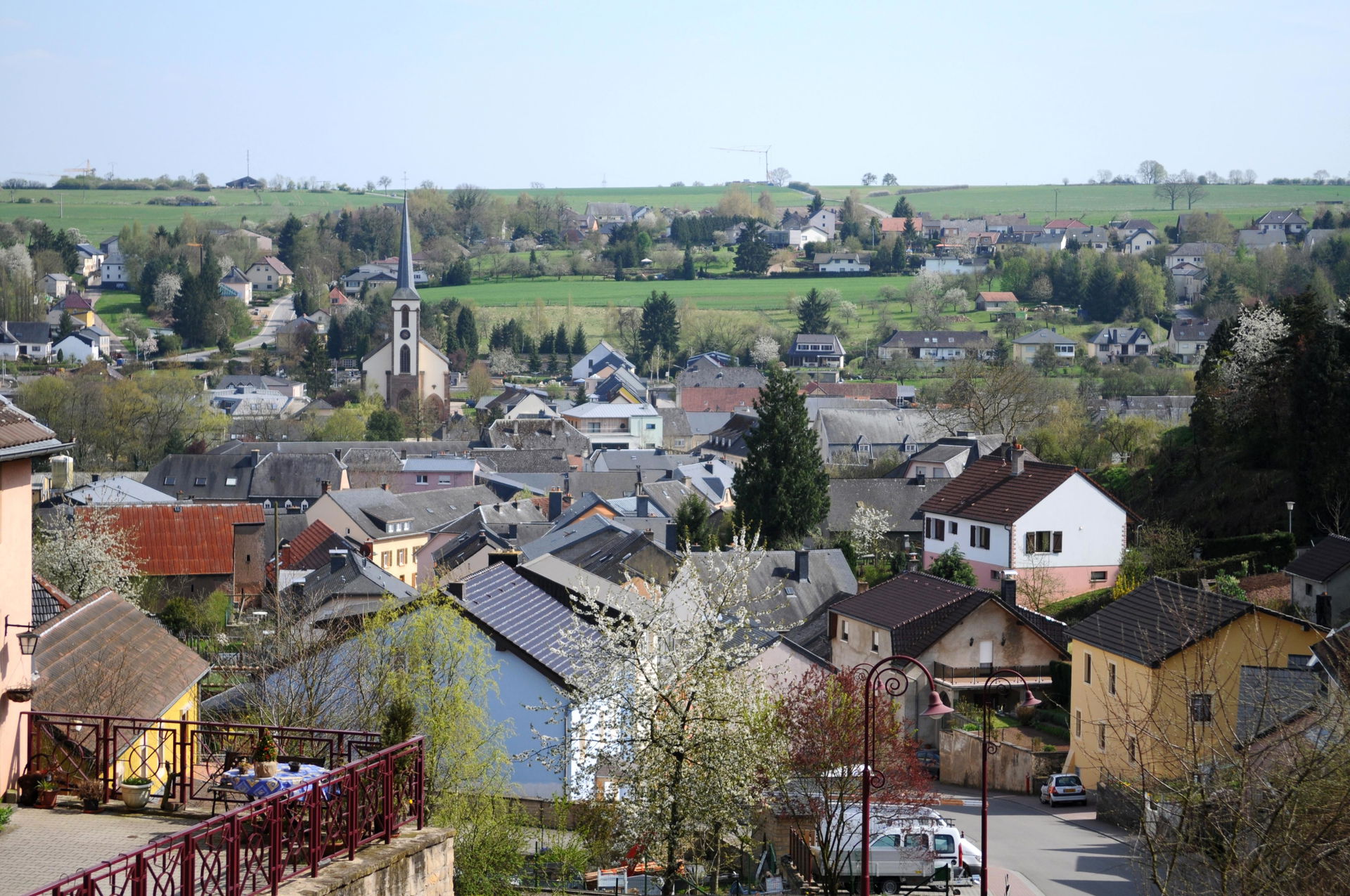 Luxembourg: the vilalge of Bissen as seen from Wobierg.