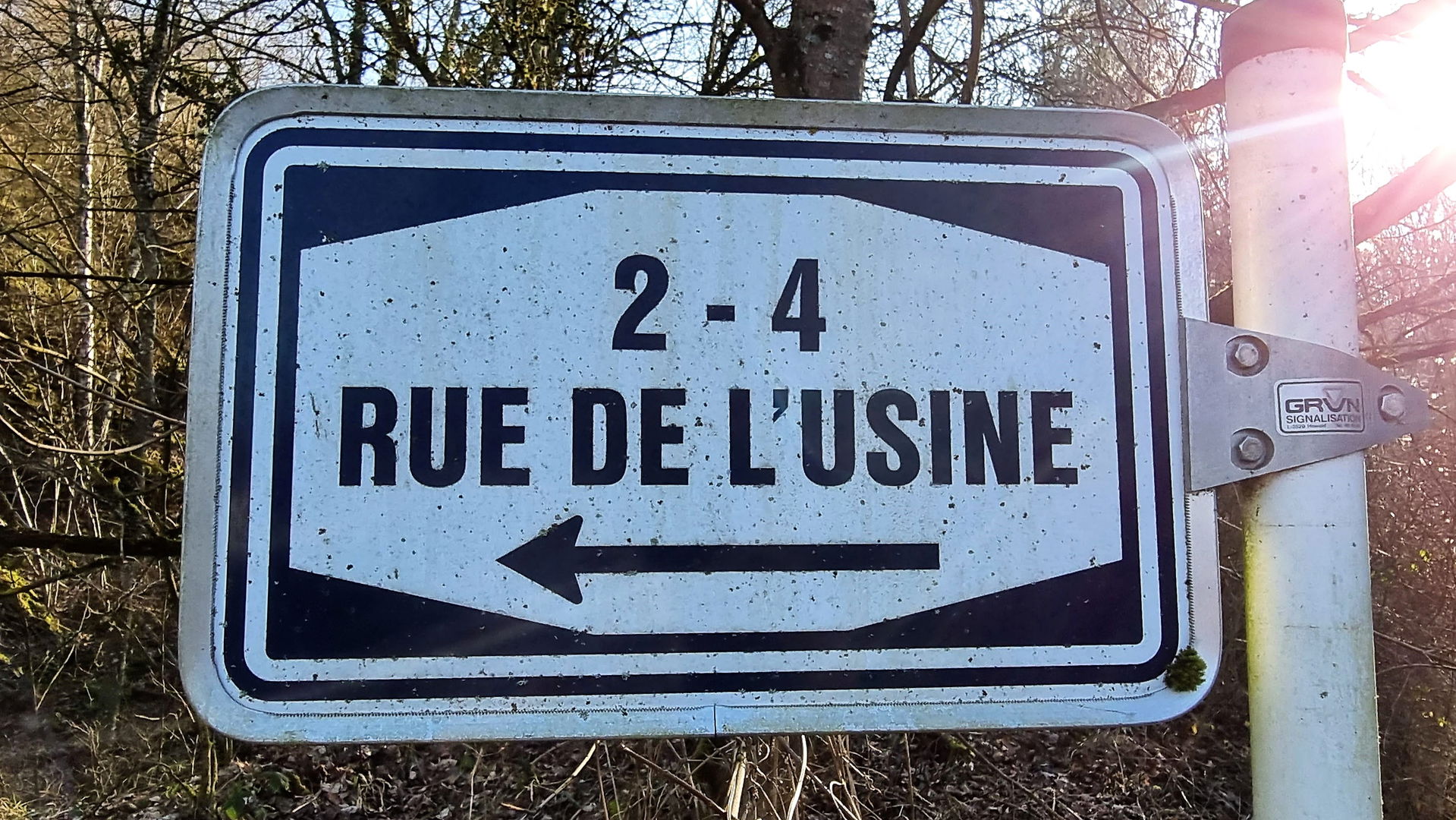 Rumelange, panneau de nom de rue.