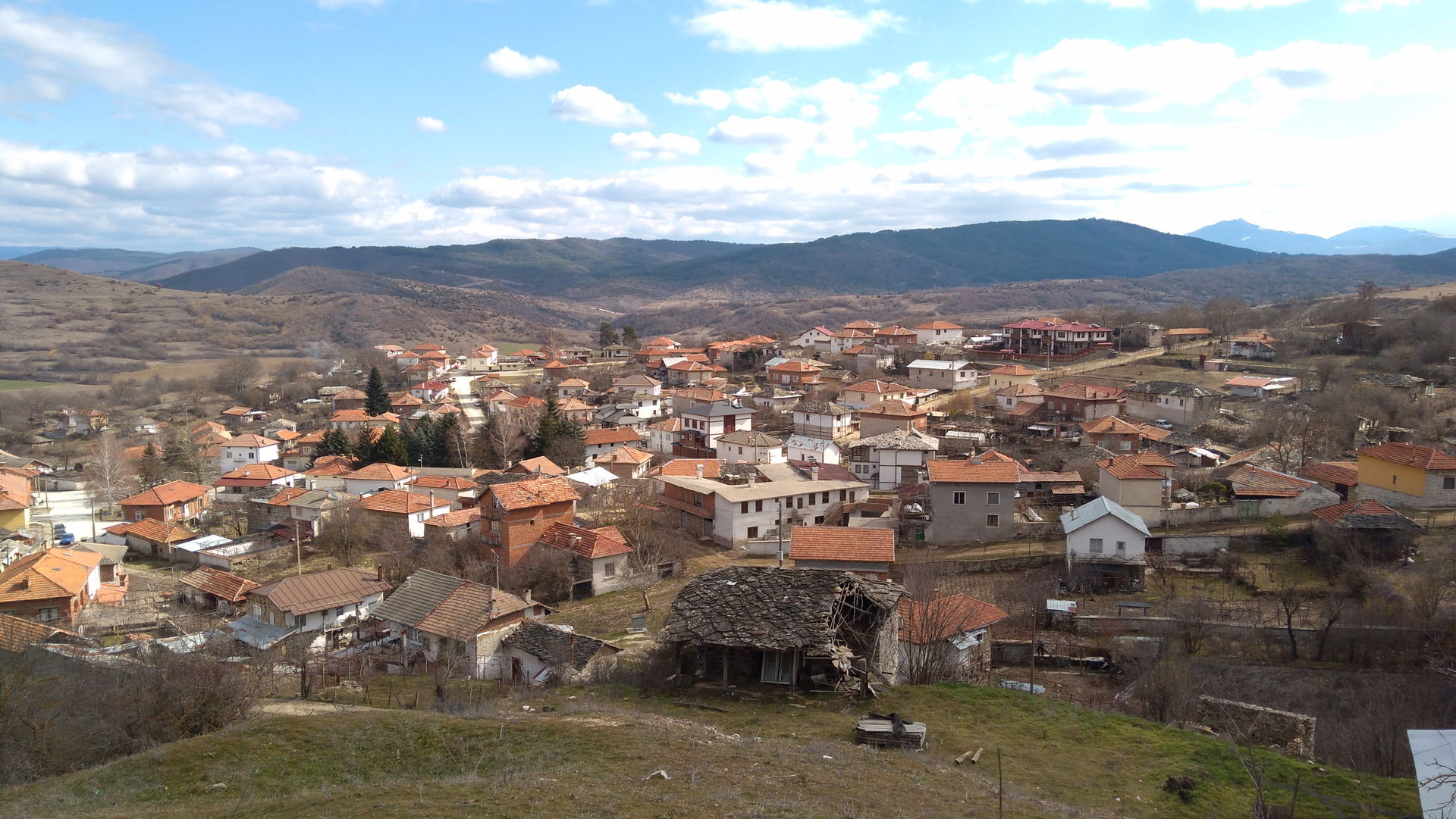 Ilinden village