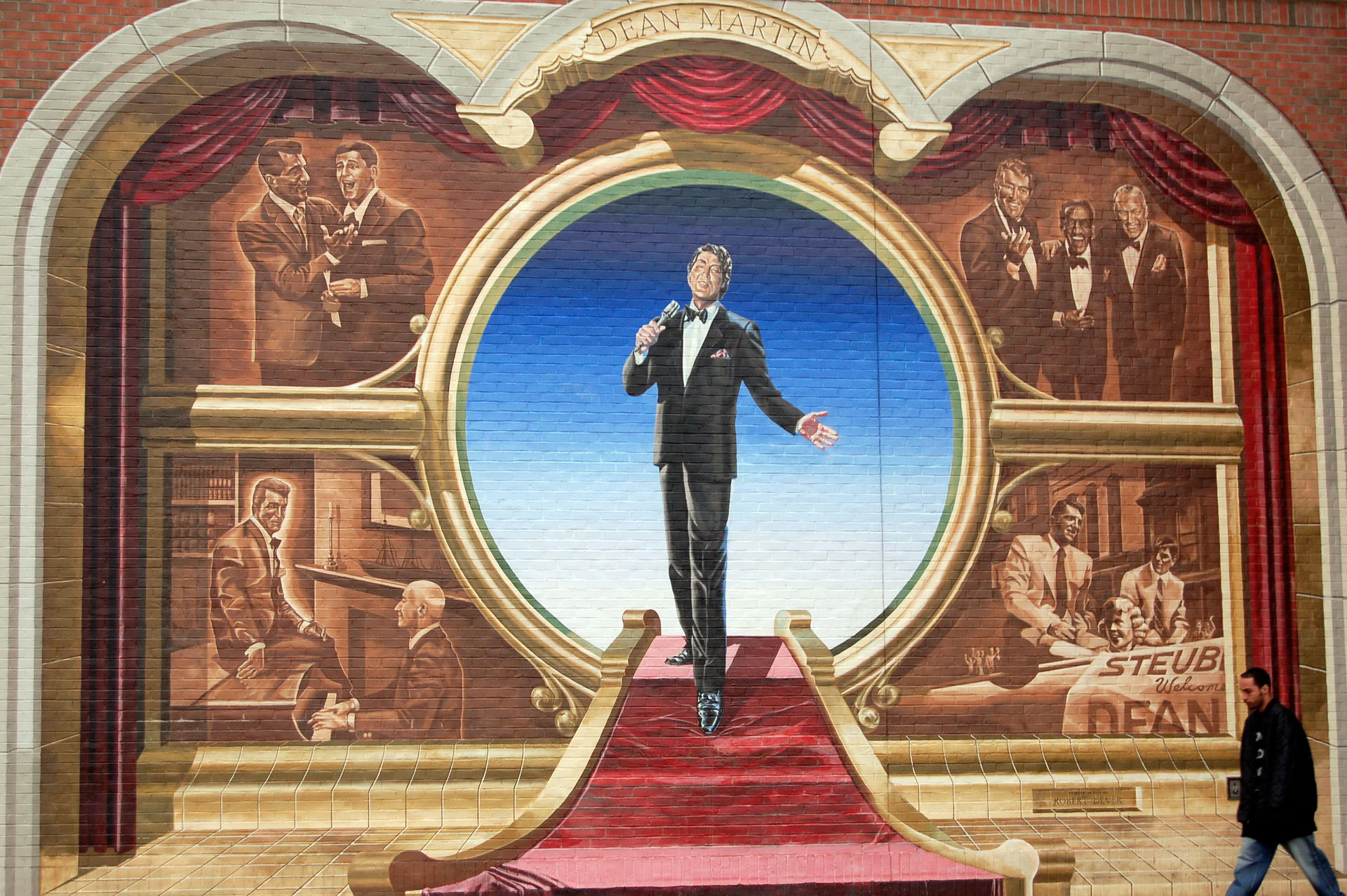 A mural of Dean Martin (1917-1995) in his birthplace, Steubenvi…
