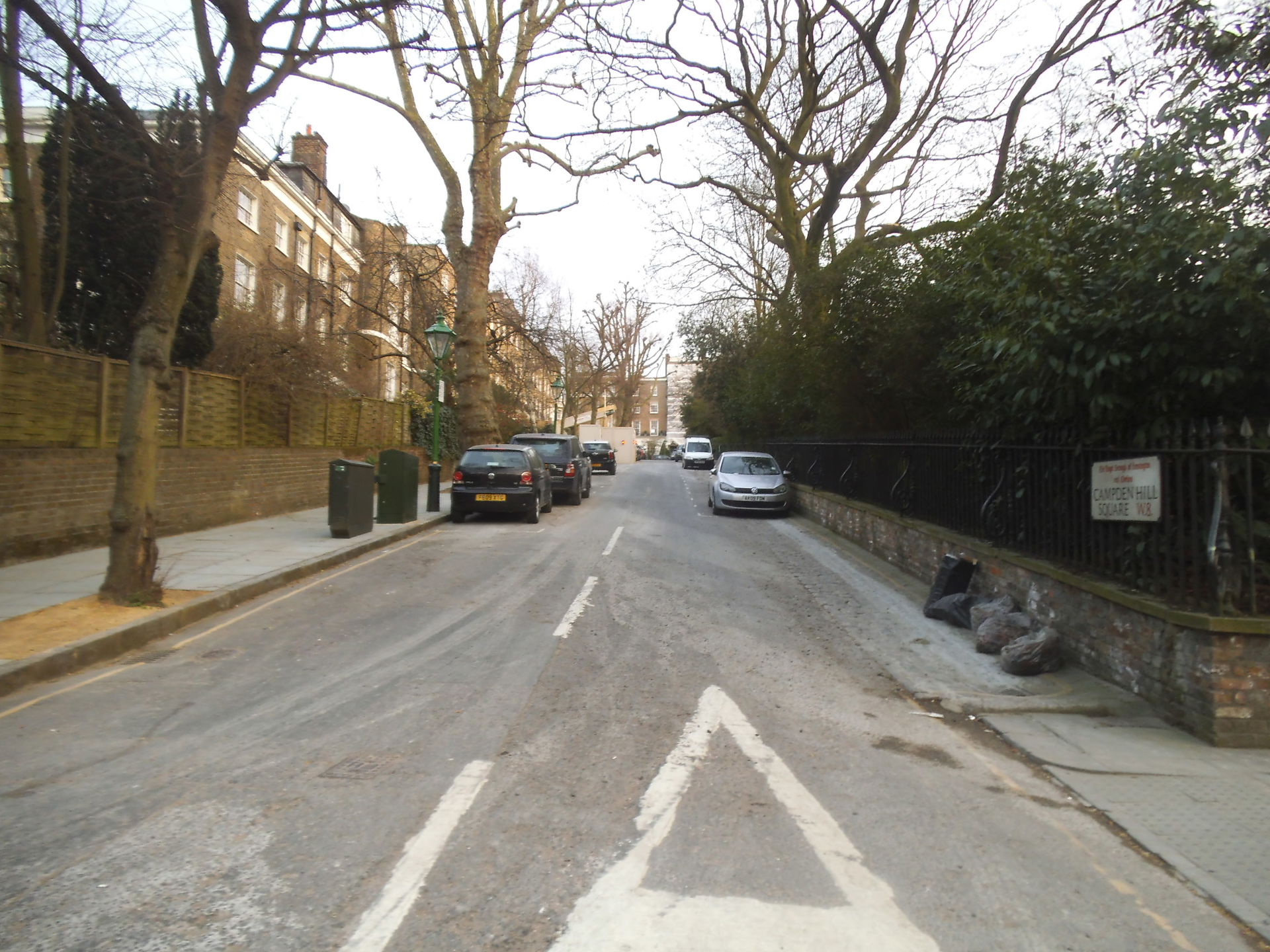 Campden Hill Square, Holland Park