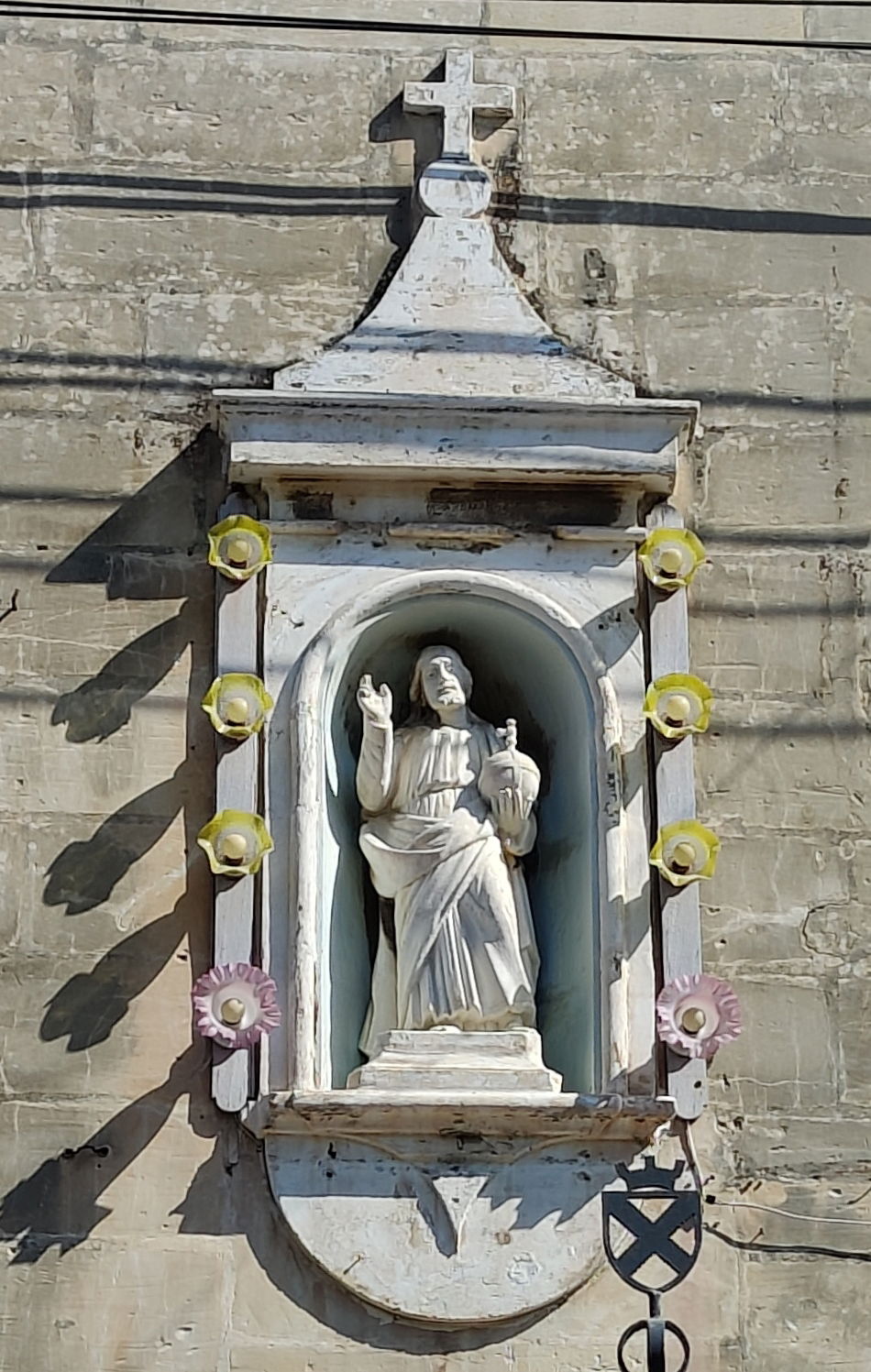 Niche of Christ the Saviour in Sanctuary Street, Żabbar