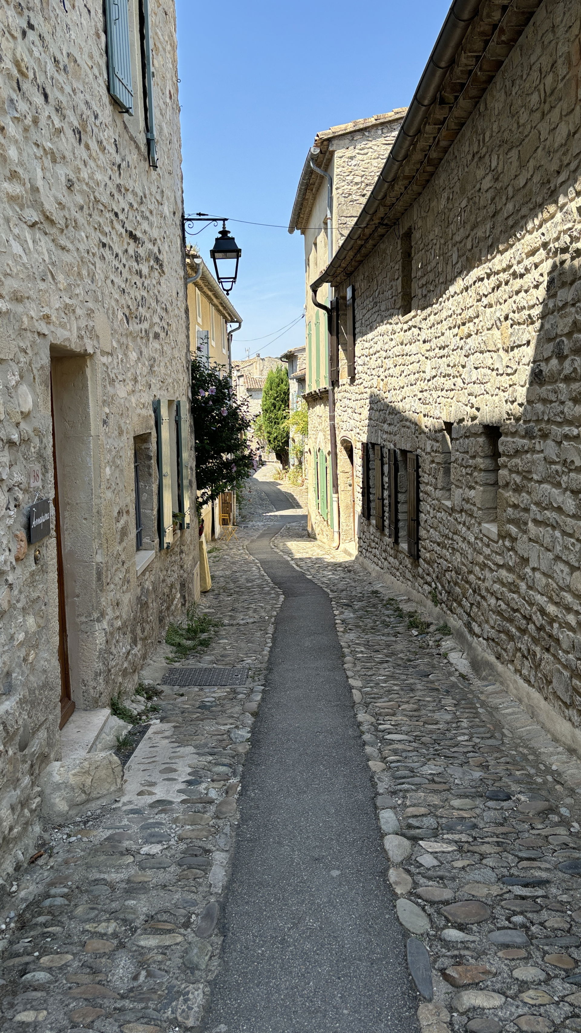 Ruelle de Vaison-la-Romaine (Vaucluse)
