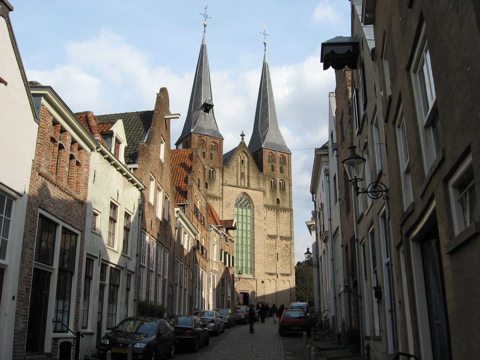 Bergkerk in Deventer as seen from the Bergstraat