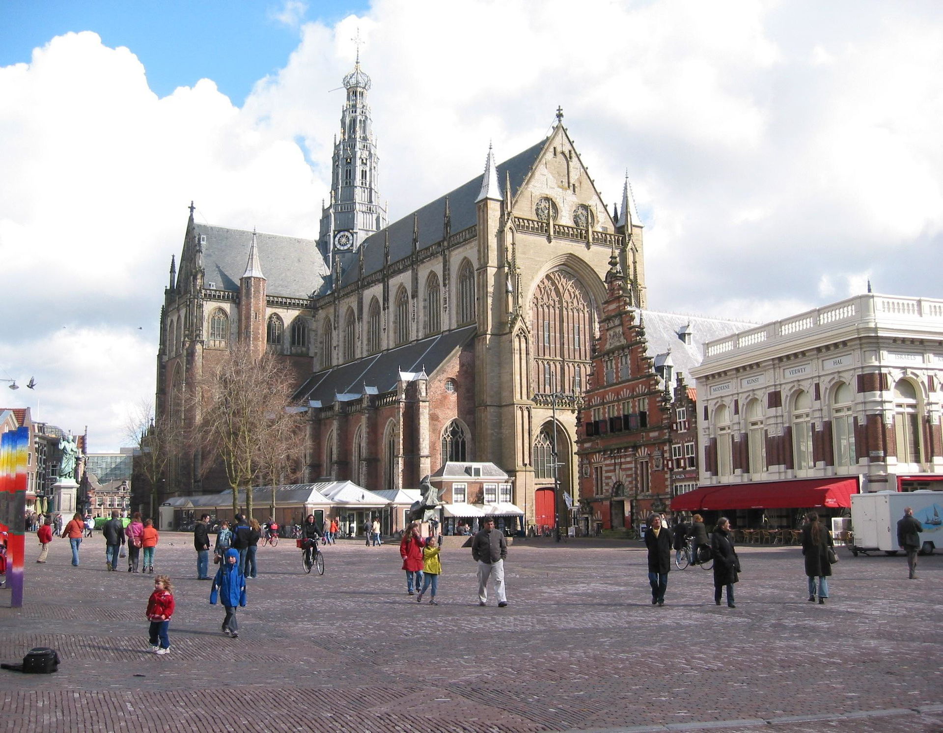 The Grote Markt in Haarlem with the Sint-Bavokerk. On the left …