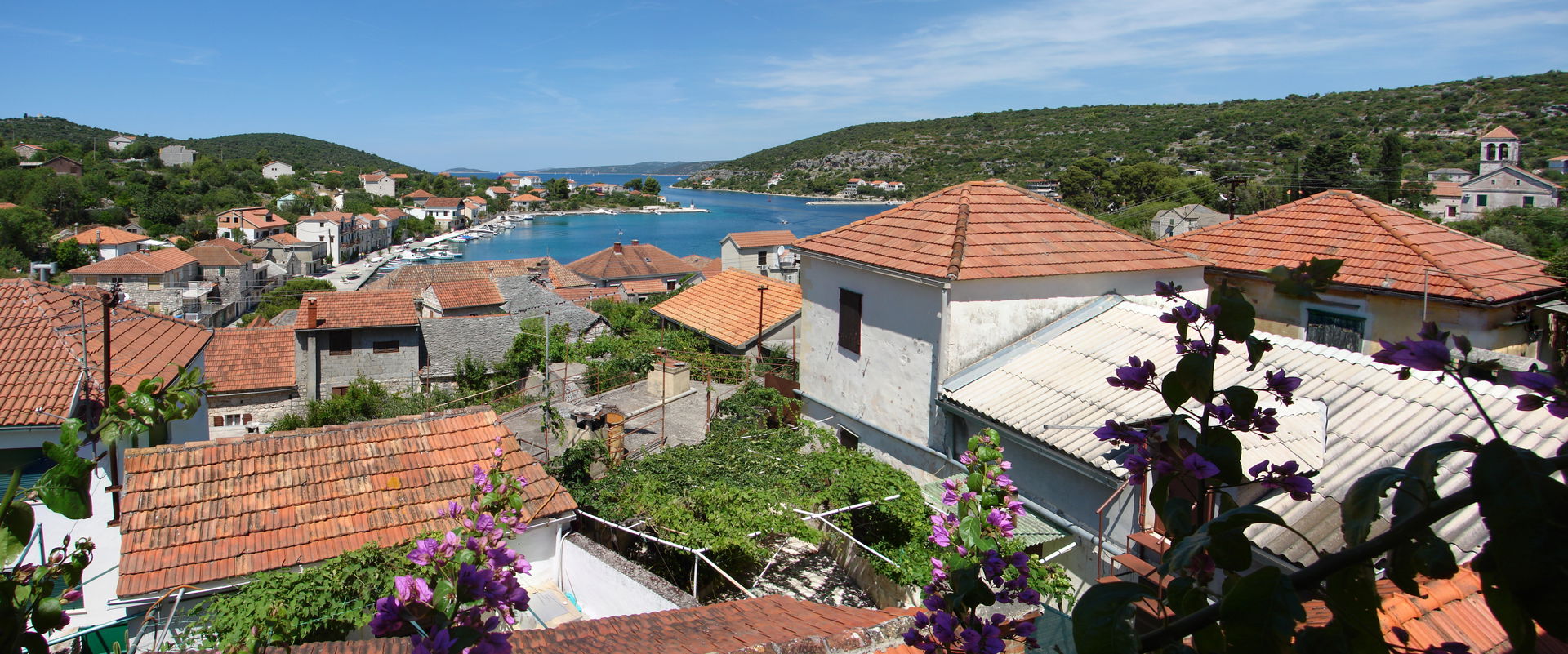 Panorama of Drvenik Veliki taken from the village