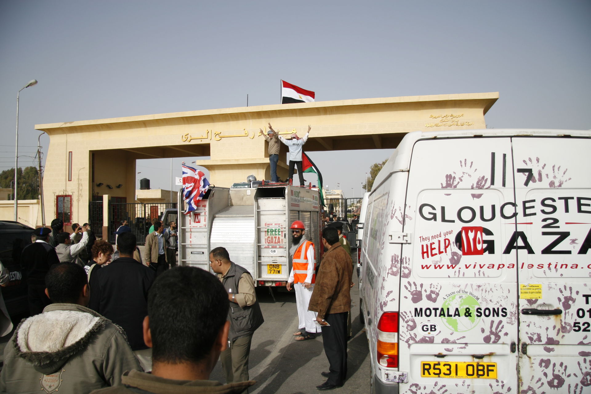 Rafah border crossing - British aid convoy entering Gaza Strip …