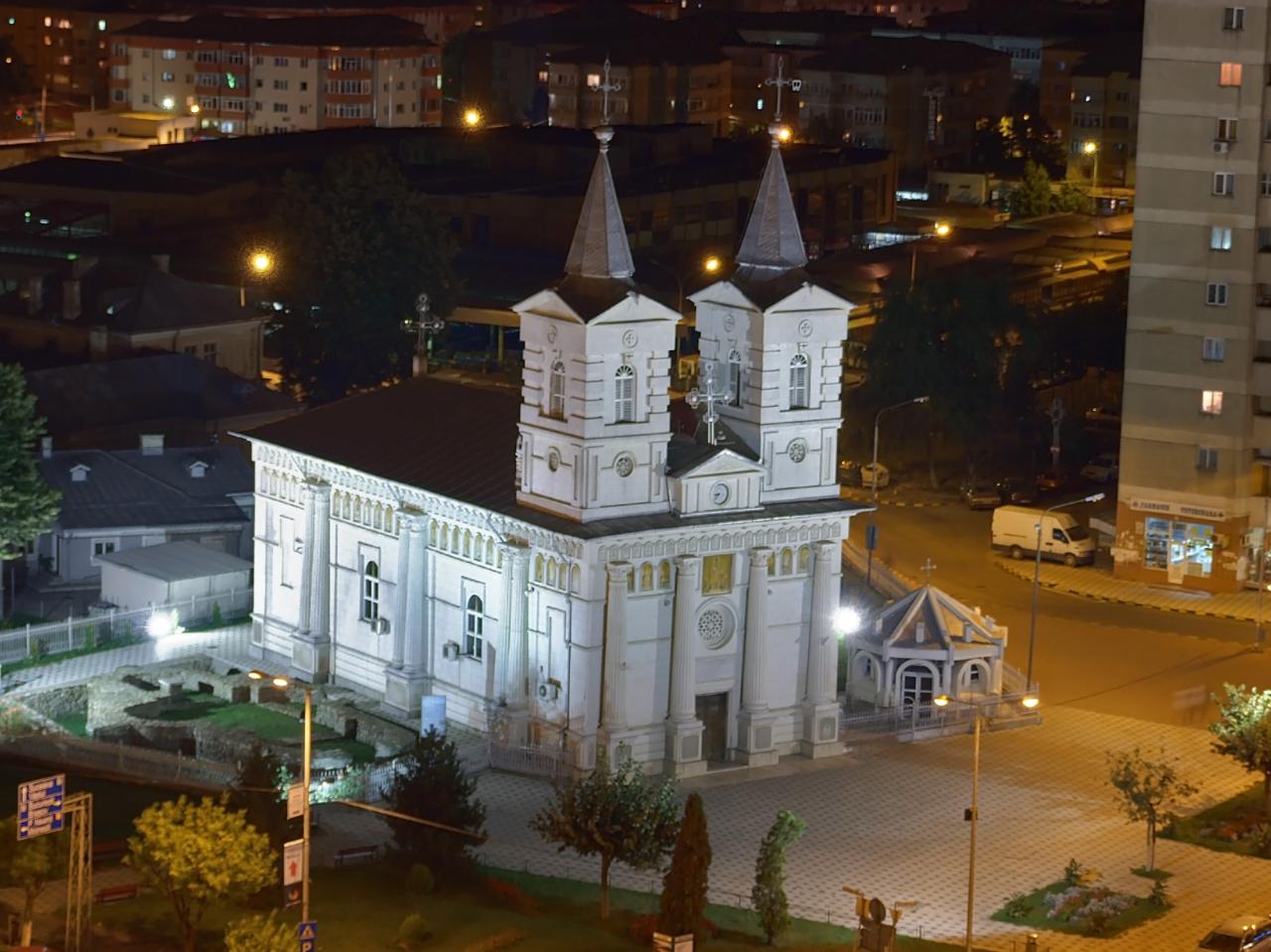 Biserica Sf. Neculai Bacǎu