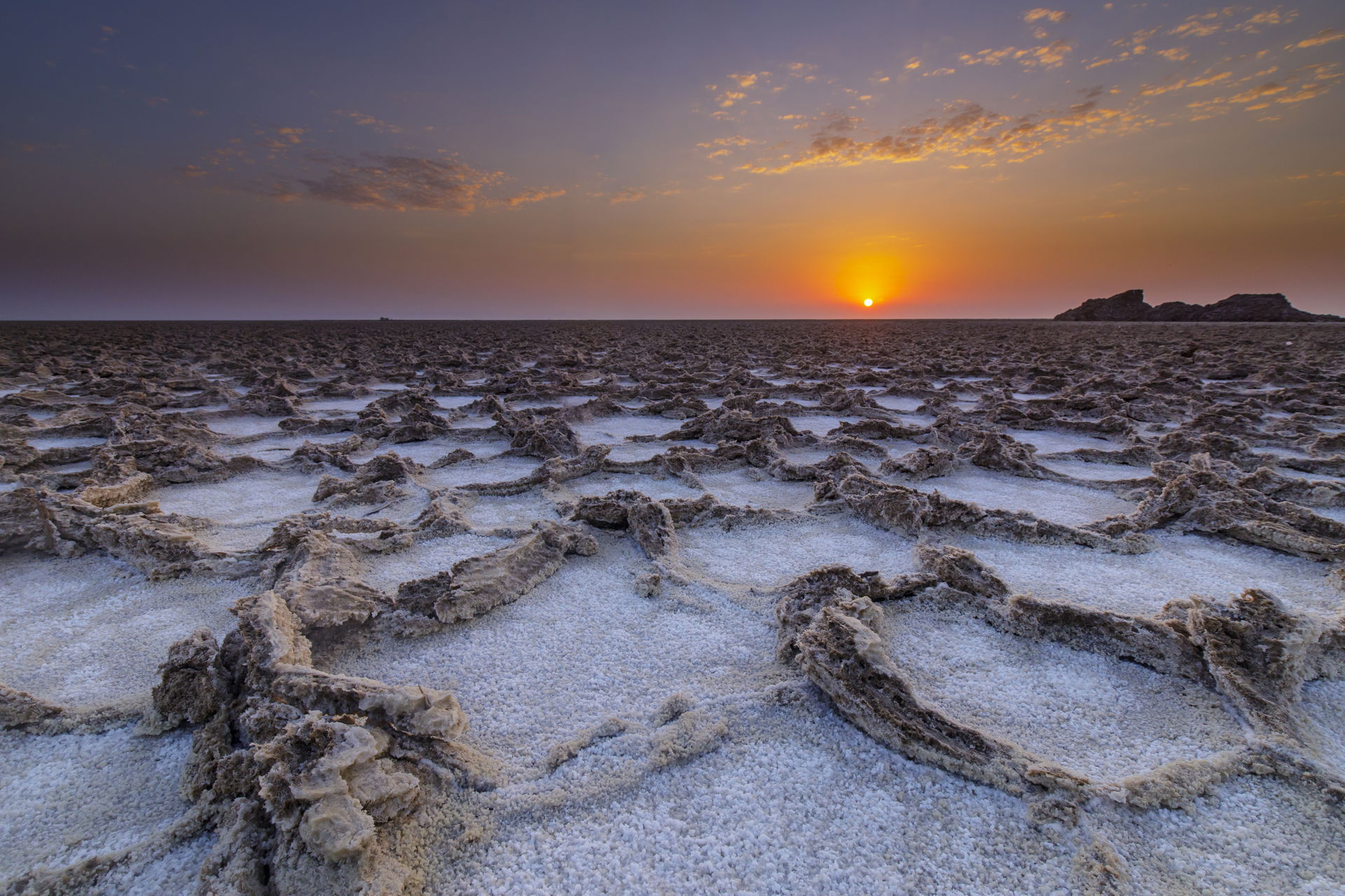 sunrise at northern Ethiopia´s salt flats - taken during an ove…