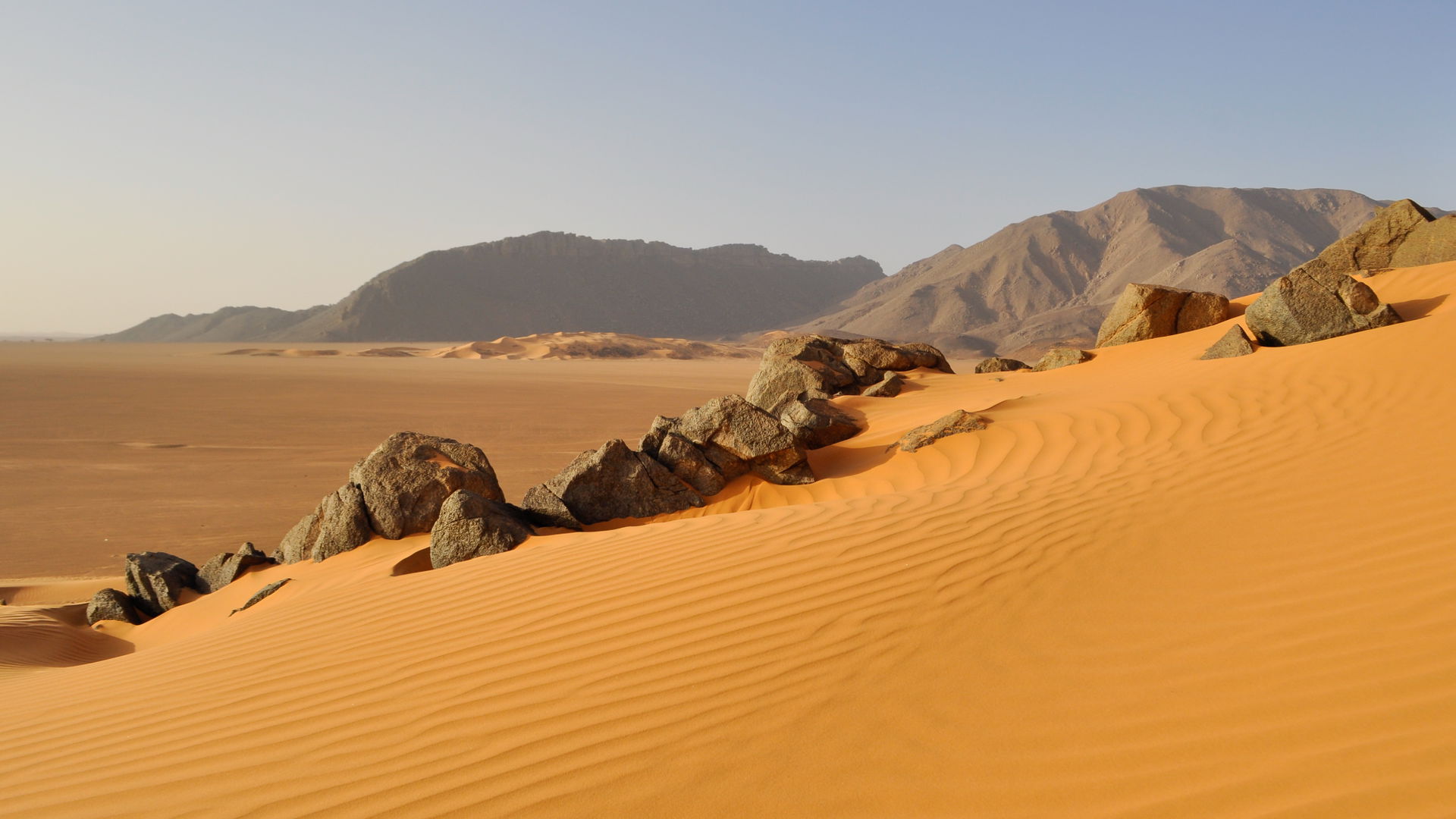 Sand Dune at the Cultural Park of Ahaggar, southern Algeria.