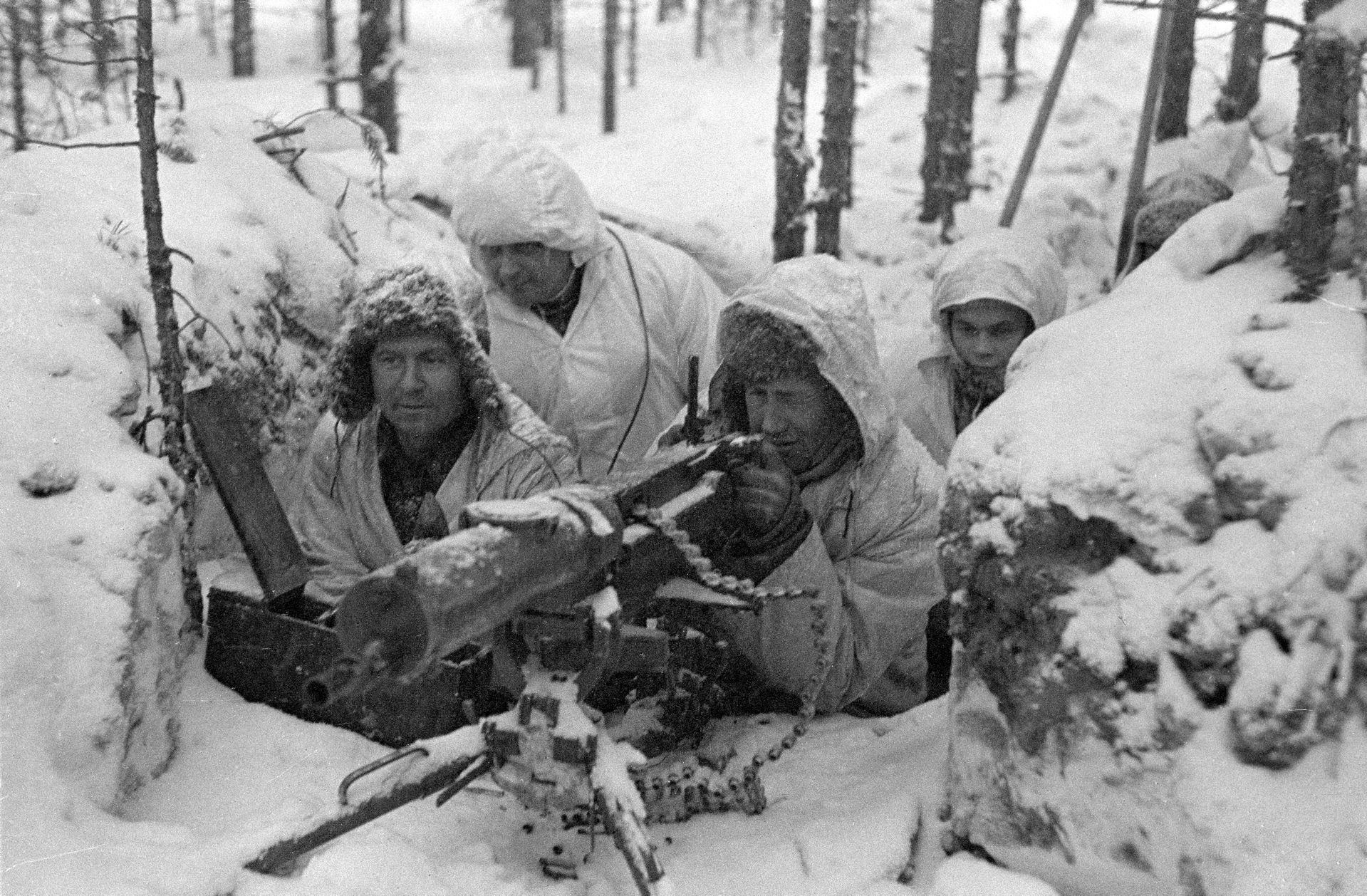 Konekivääripesäke 100 m ryssistä n. 5 km Lemetistä pohjoiseen. …