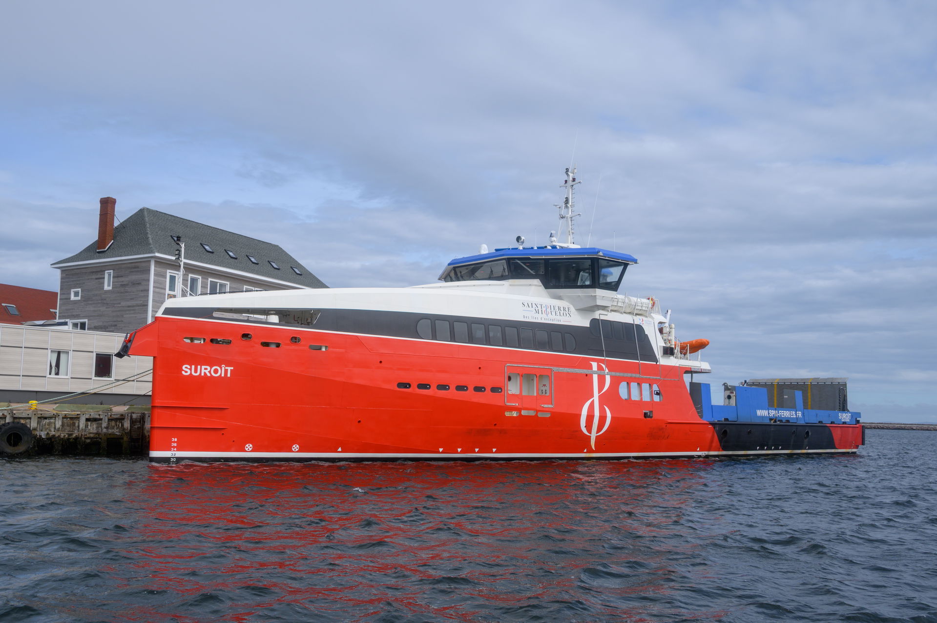 High speed ROPAX ferry SUROIT (SUROÎT) – IMO 9803261, MMSI 2280…
