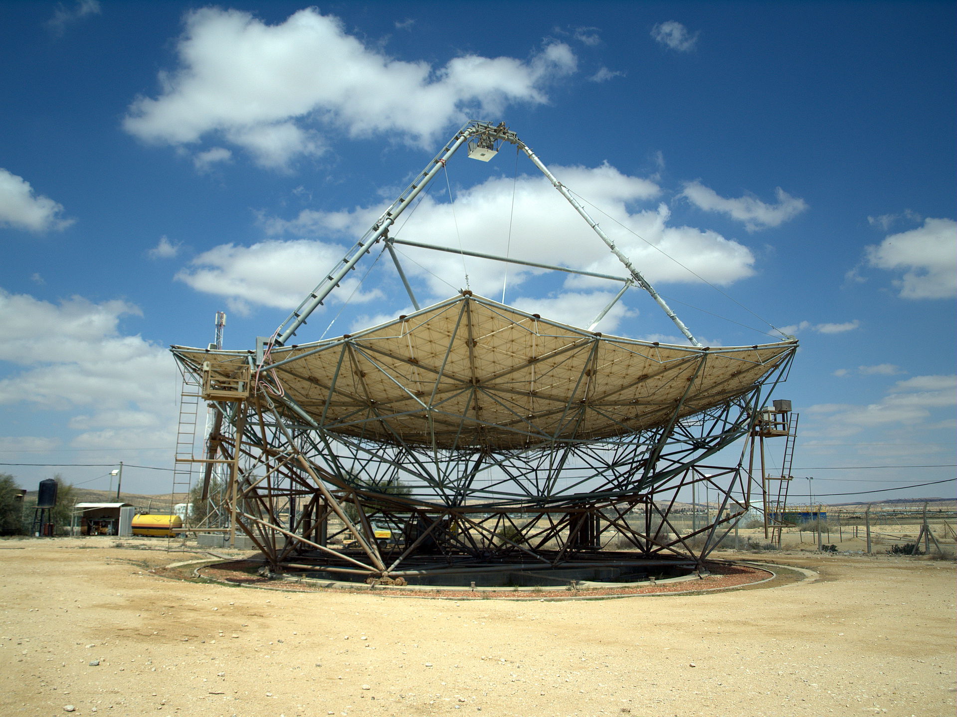 The world's largest solar energy dish at the Ben-Gurion Nationa…