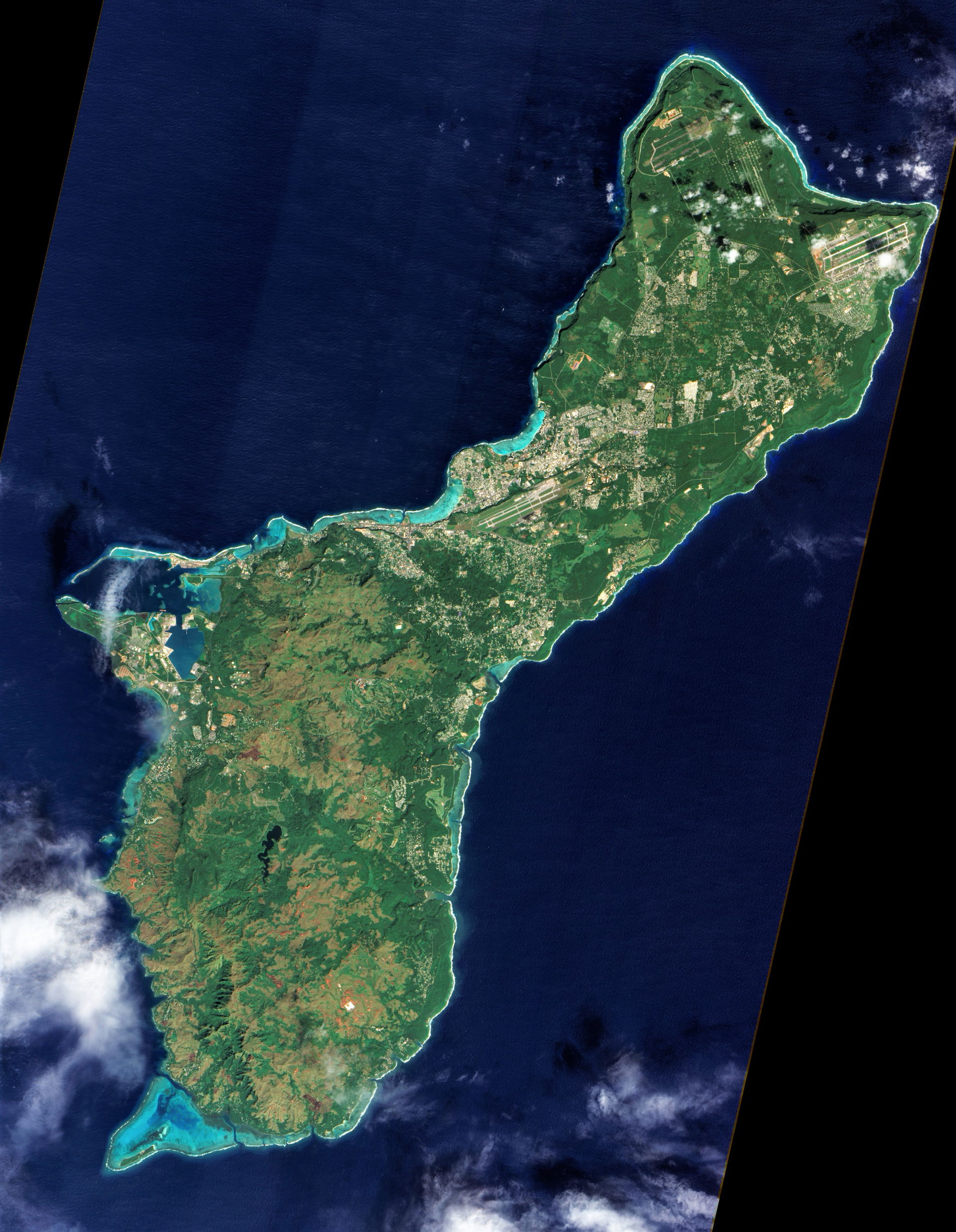 On December 30, 2011, cloud-free skies presented NASA’s Earth O…