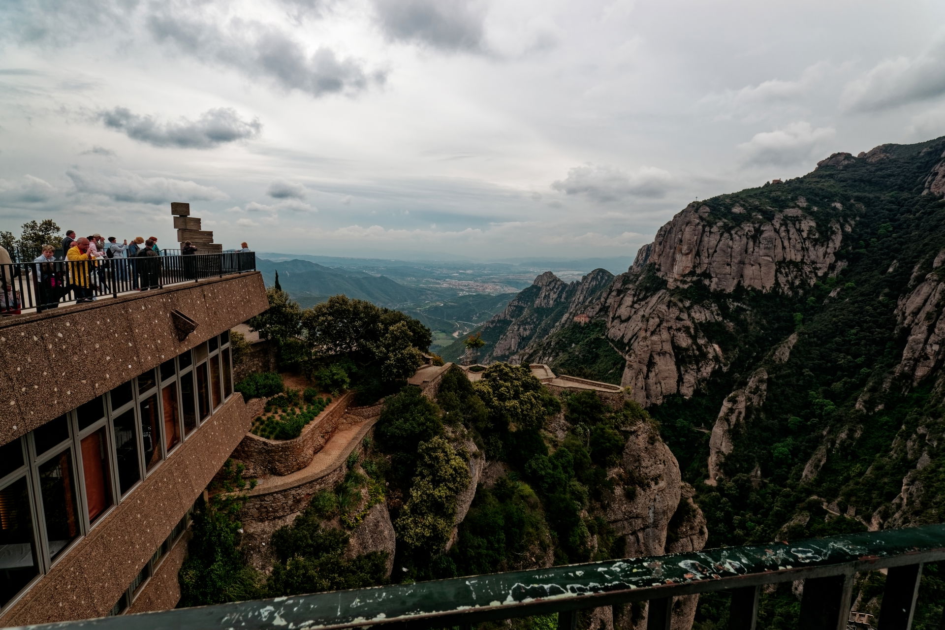 Montserrat - Santa Maria de Montserrat - Monestir de Montserrat…