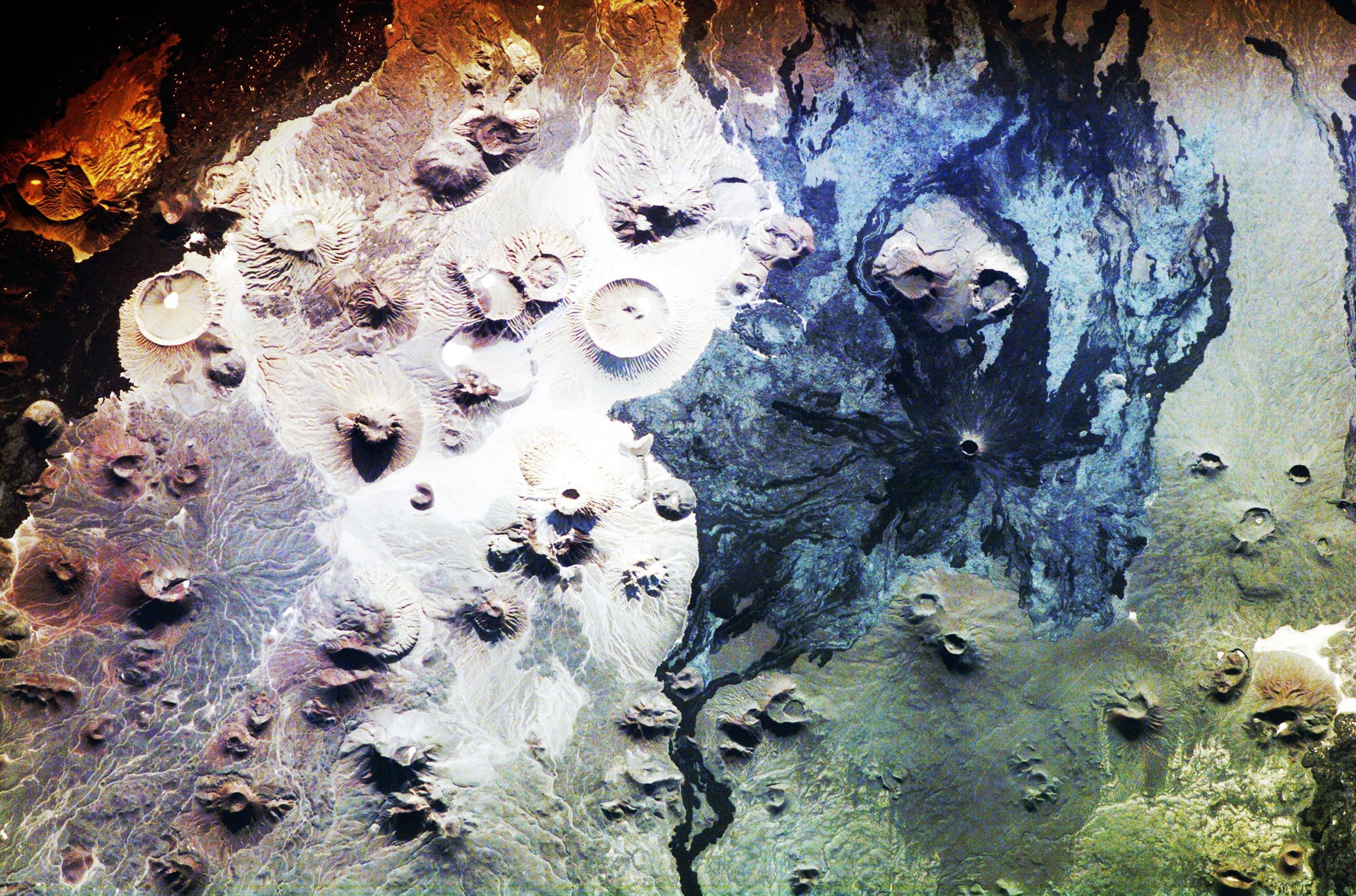 Satellite image of Harrat Khaybar volcanic field
Harrat Khaybar…
