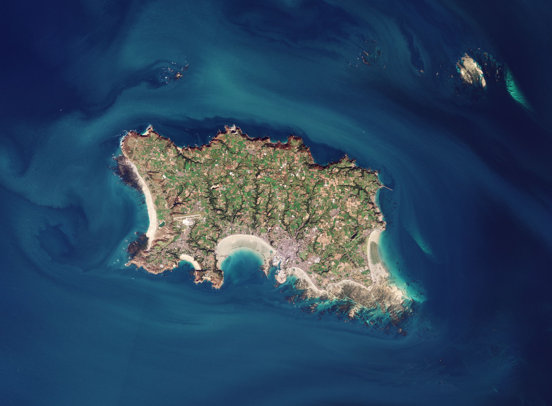 Date: 2018-06-30
Sensor: MSI on Sentinel-2B
Resolution: 10m

RG…