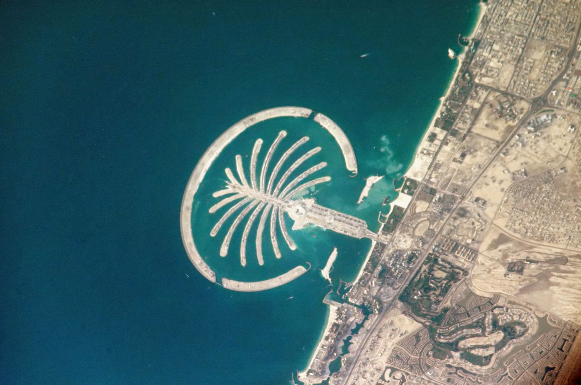 The resort Palm Jumeirah, Dubai, United Arab Emirates, is featu…