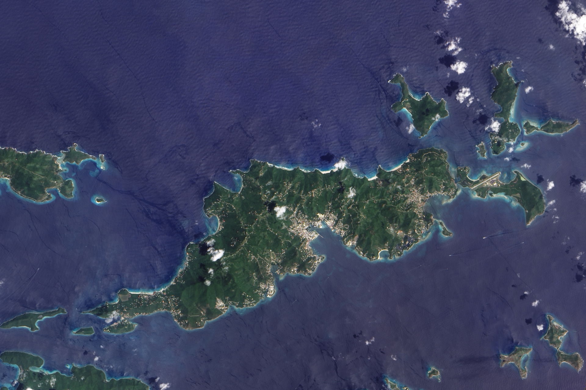 This true-colour image of Tortola and its smaller neighbours, G…