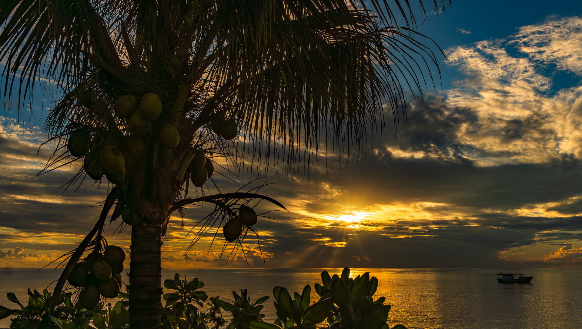 Sunrise on the coast of Anse Royale - Mahe - Seychelles, 2025