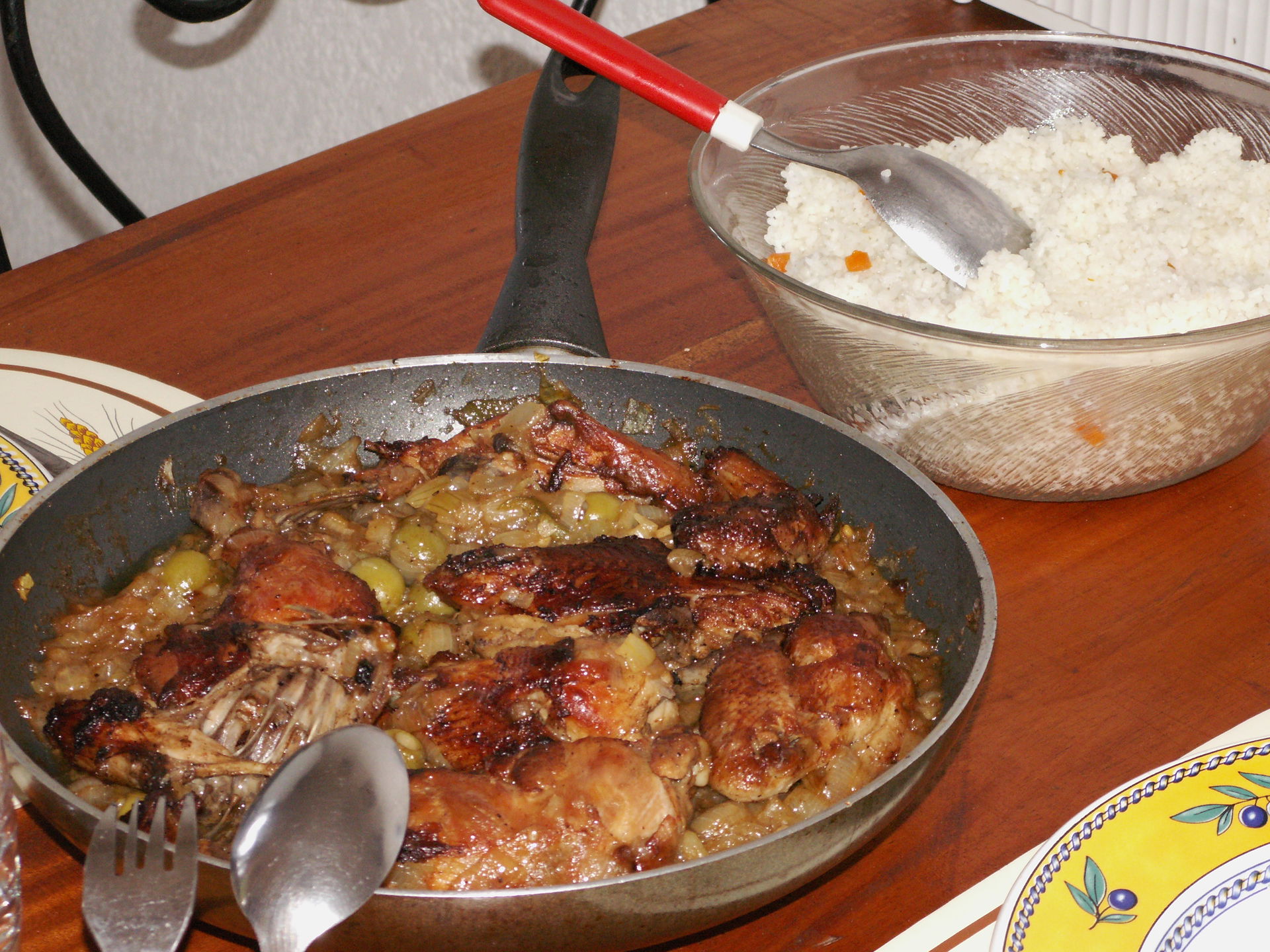 The countries' national dish, the yassa poulet.