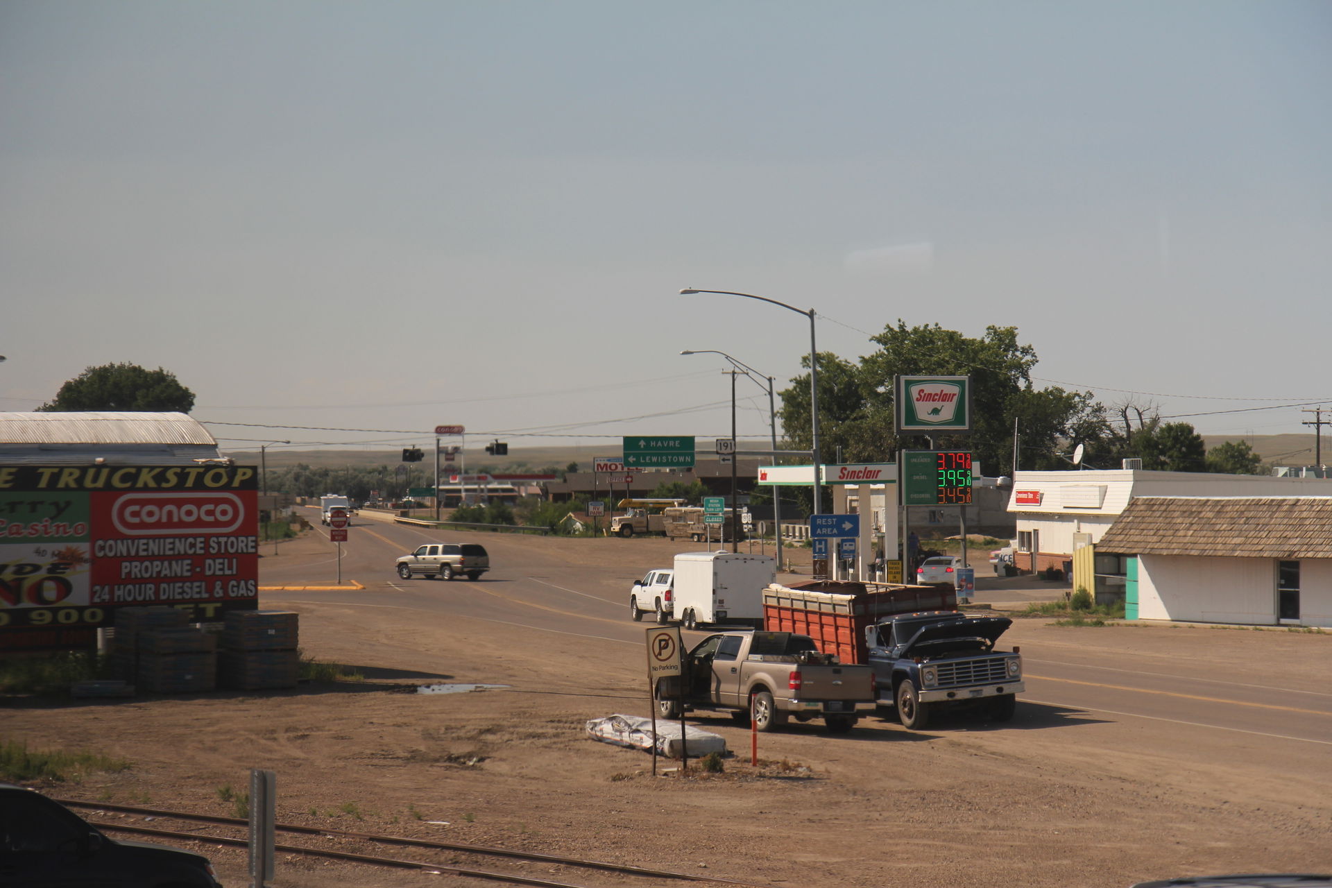 U.S. Route 2 merges with U.S. Route 2 in w:Malta, Montana from …