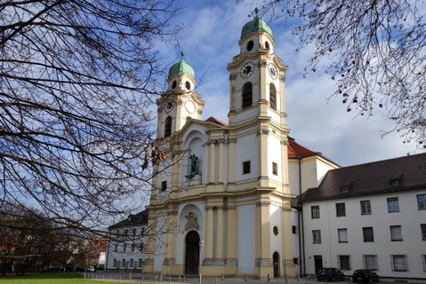 Berg am Laim view 3