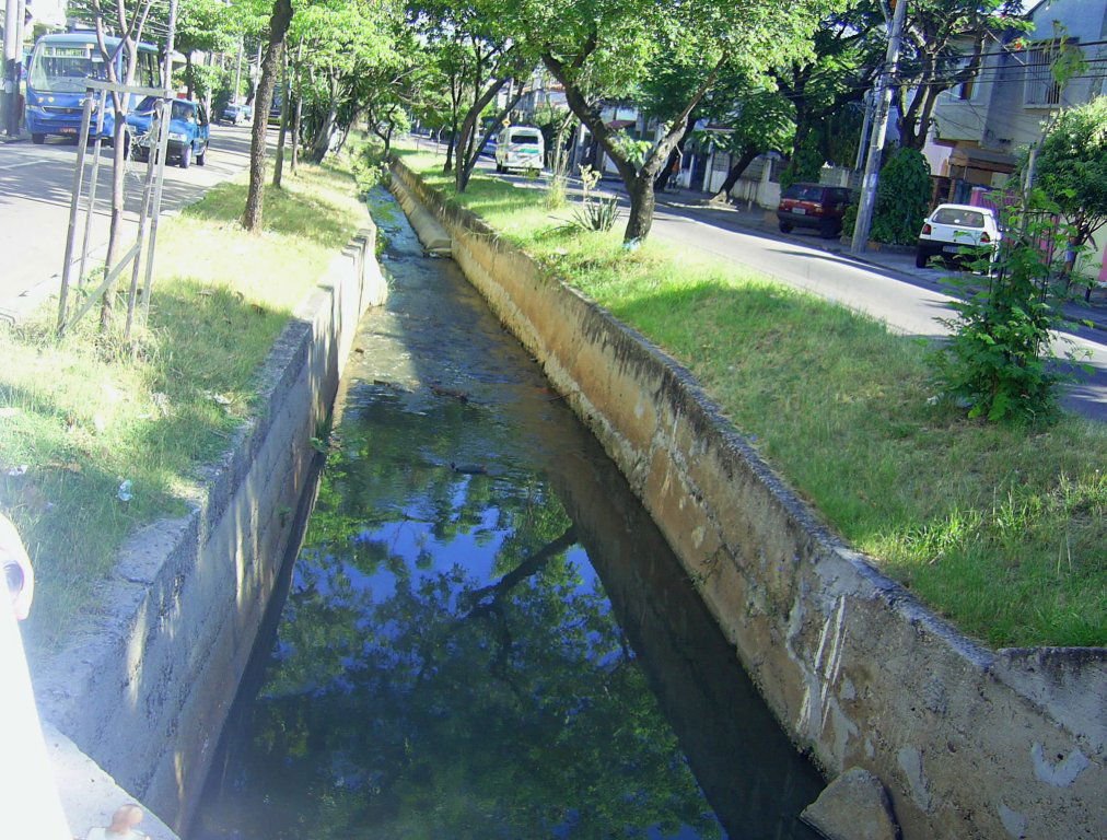 Vila Kosmos view 1