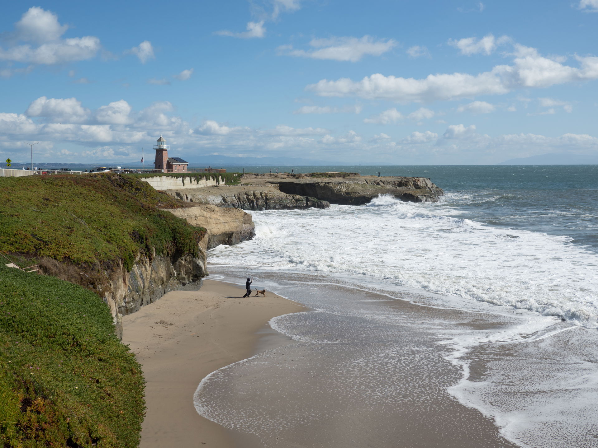 Santa Cruz view 3